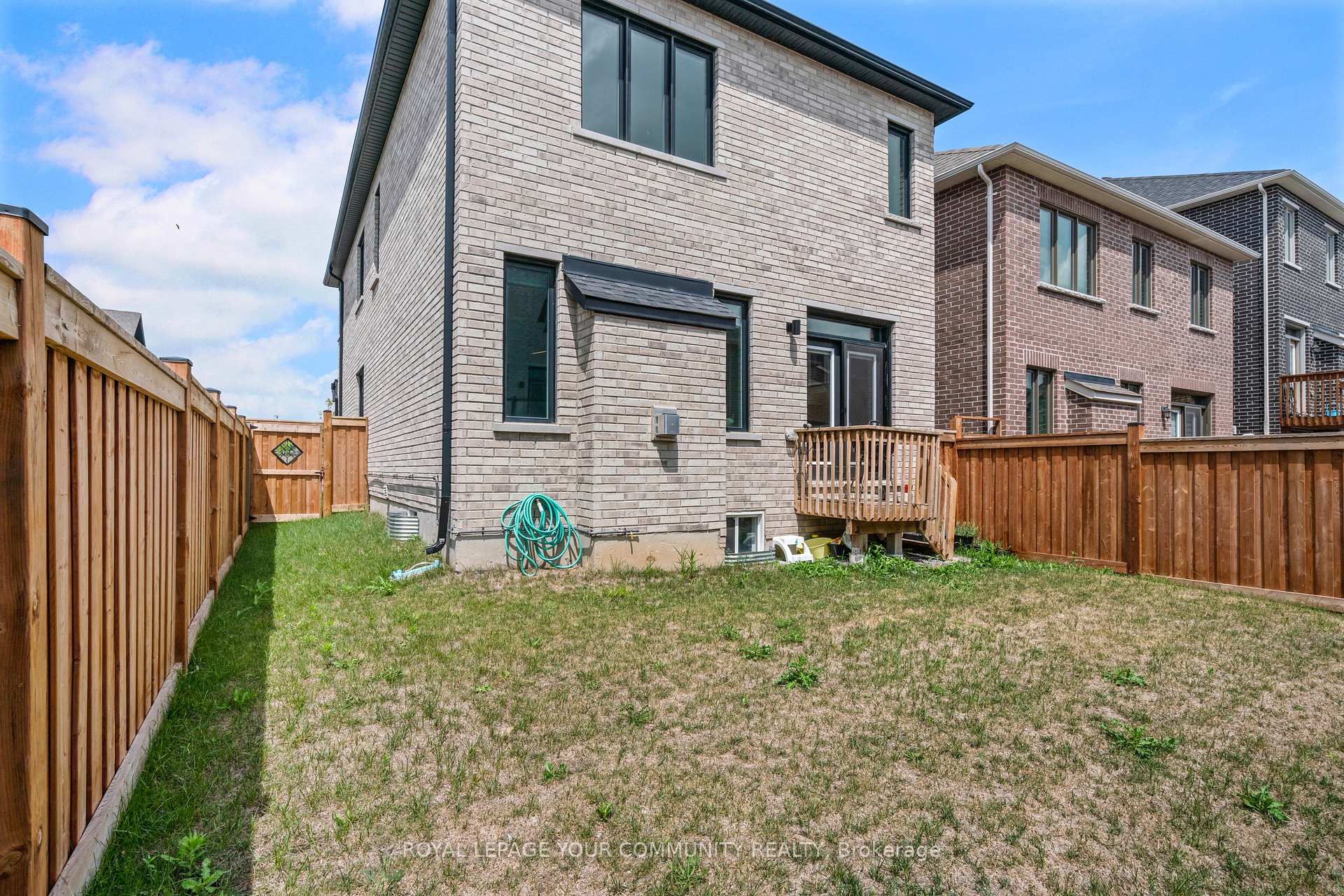 Photo 13 of 82 Navitas Crescent, Markham, Victoria Square — HOMEH