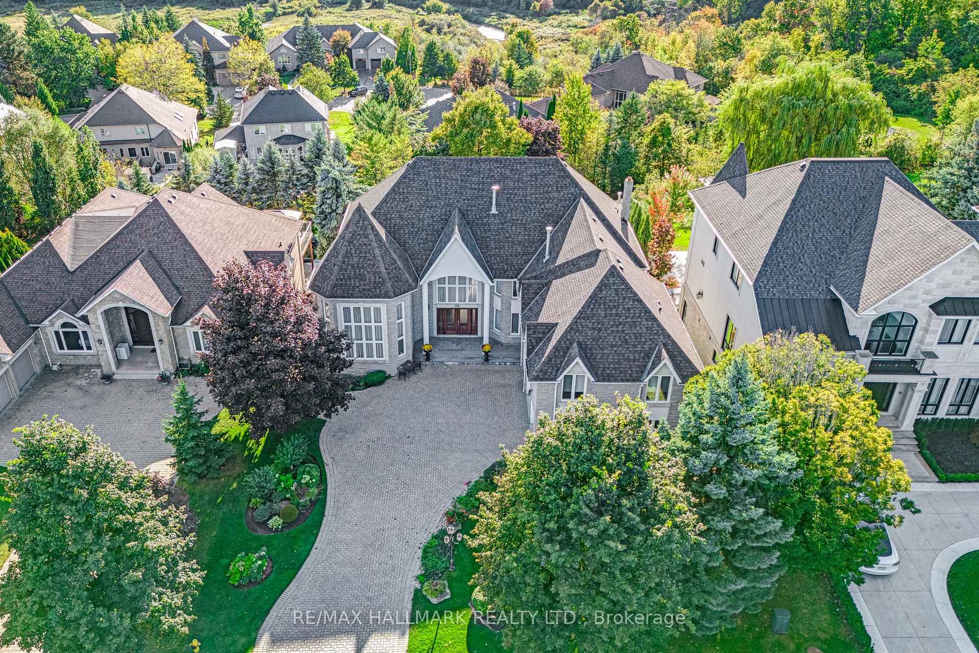 Photo 8 of 76 Deerchase Circle, Vaughan, Islington Woods — HOMEH