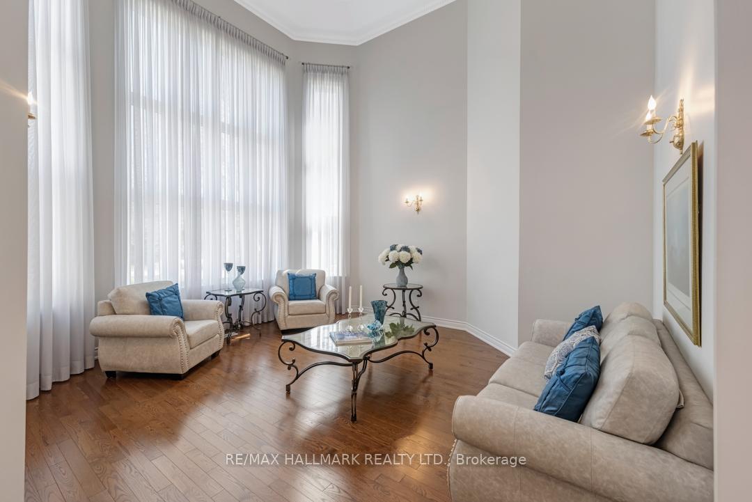 Photo 15 of 76 Deerchase Circle, Vaughan, Islington Woods — HOMEH
