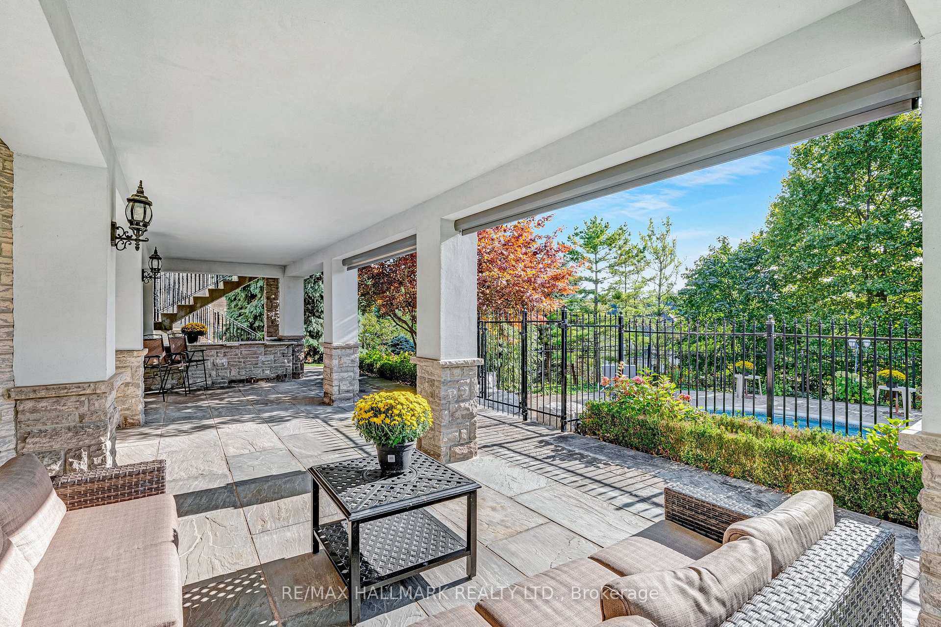 Photo 32 of 76 Deerchase Circle, Vaughan, Islington Woods — HOMEH