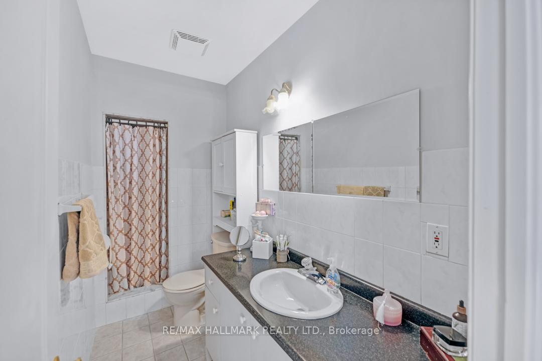 Photo 29 of 76 Deerchase Circle, Vaughan, Islington Woods — HOMEH