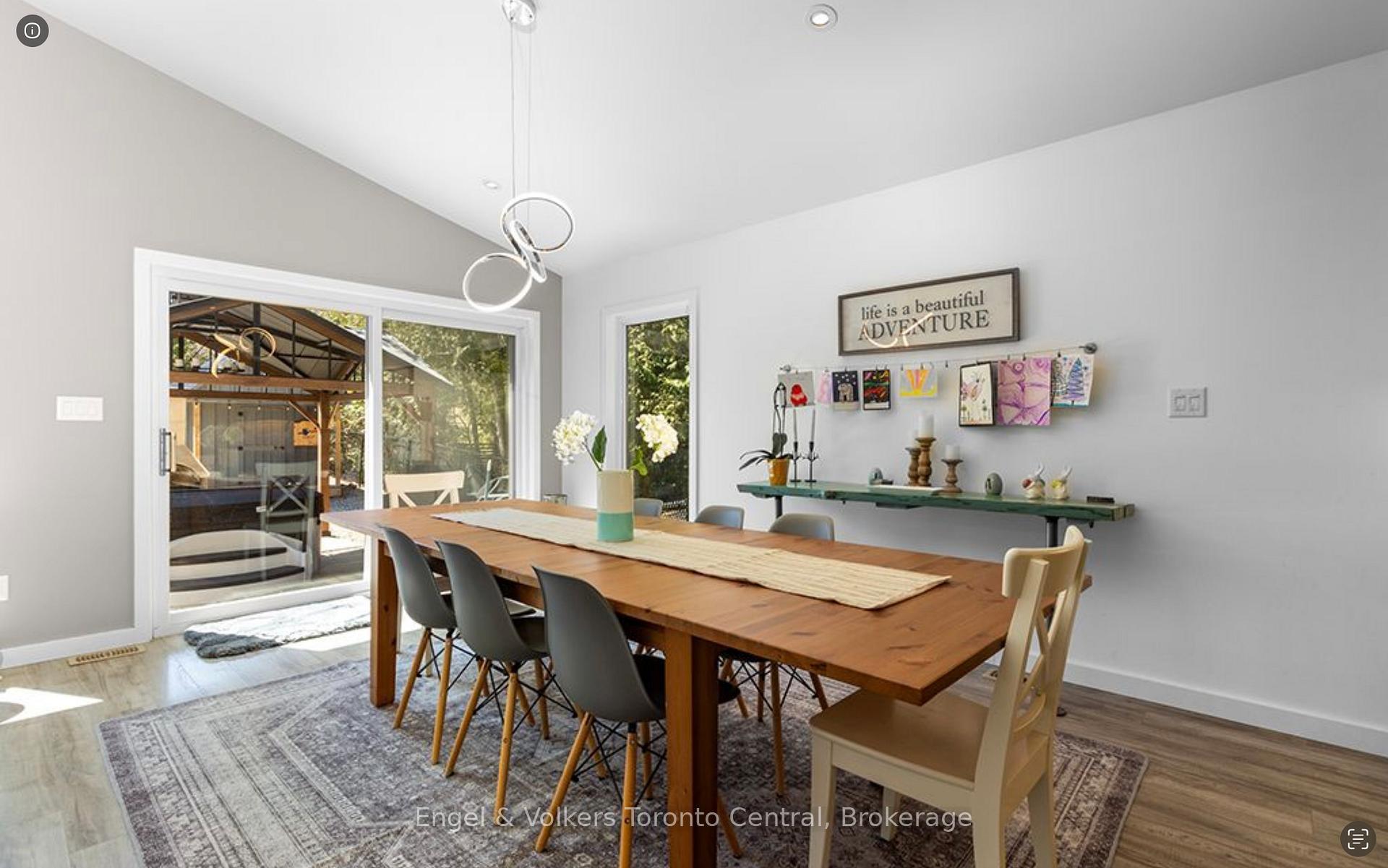 Photo 35 of 131 Arthur Street E, Blue Mountains — HOMEH