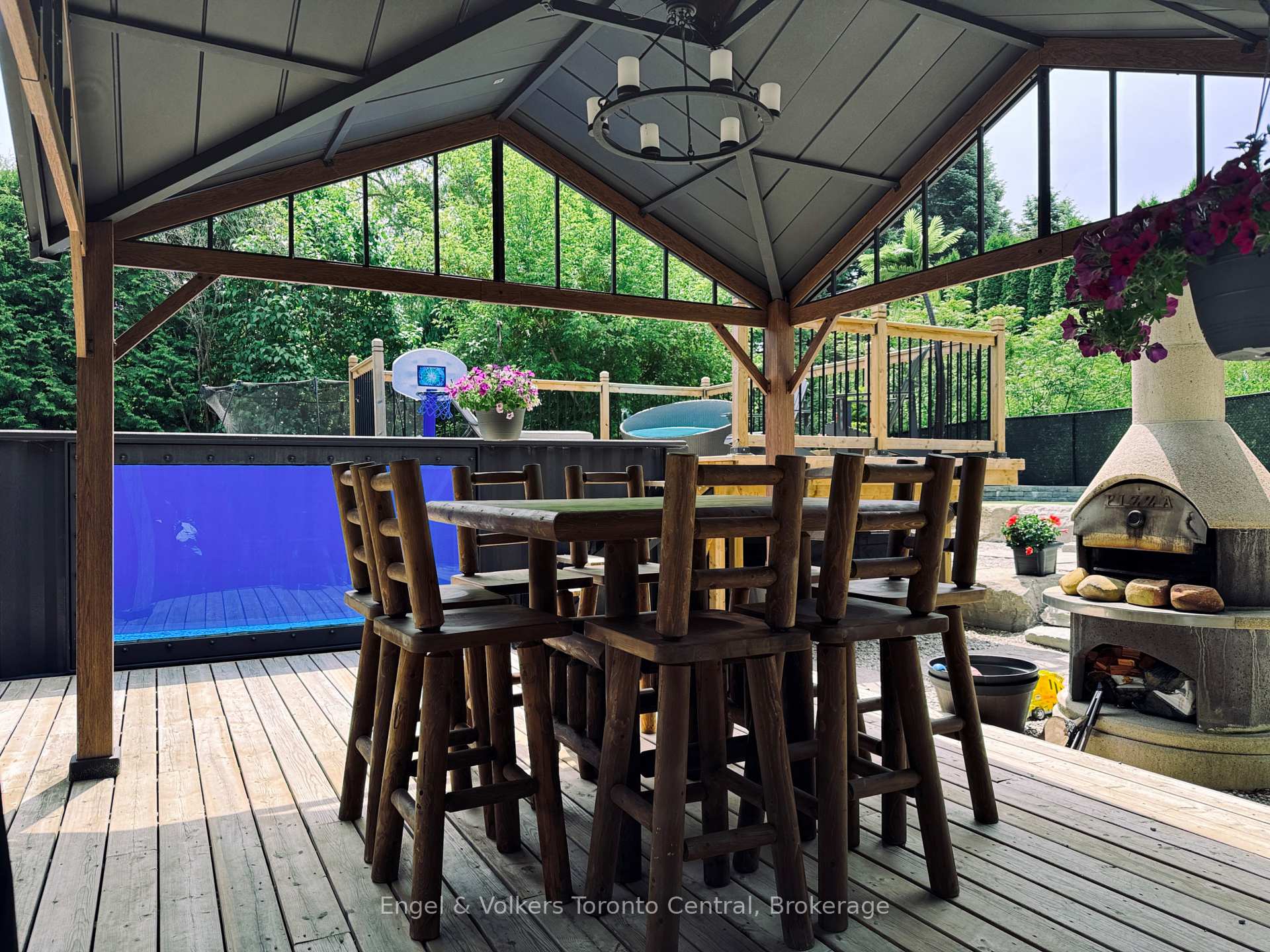 Photo 24 of 131 Arthur Street E, Blue Mountains — HOMEH