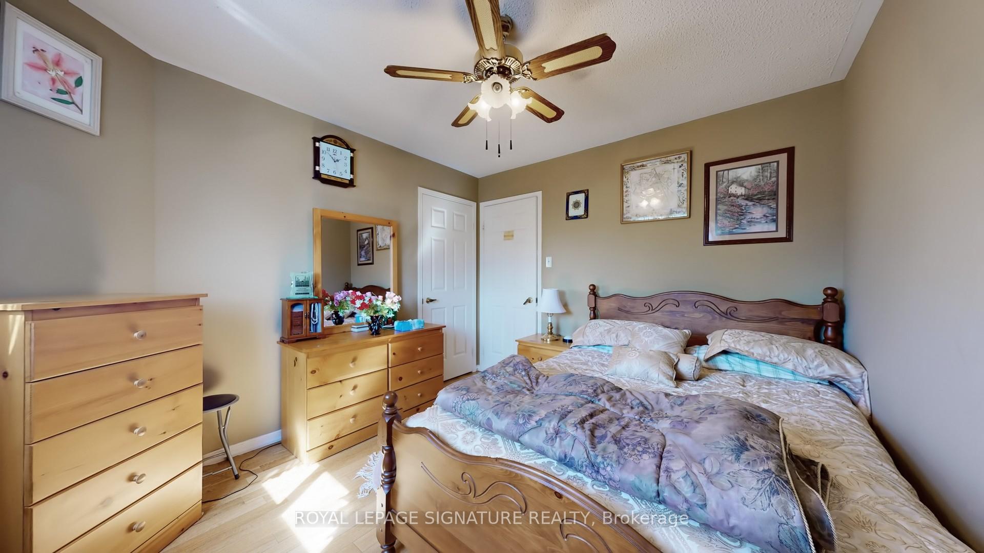 Photo 24 of 180 Kingknoll Drive, Brampton, Fletcher's Creek South — HOMEH