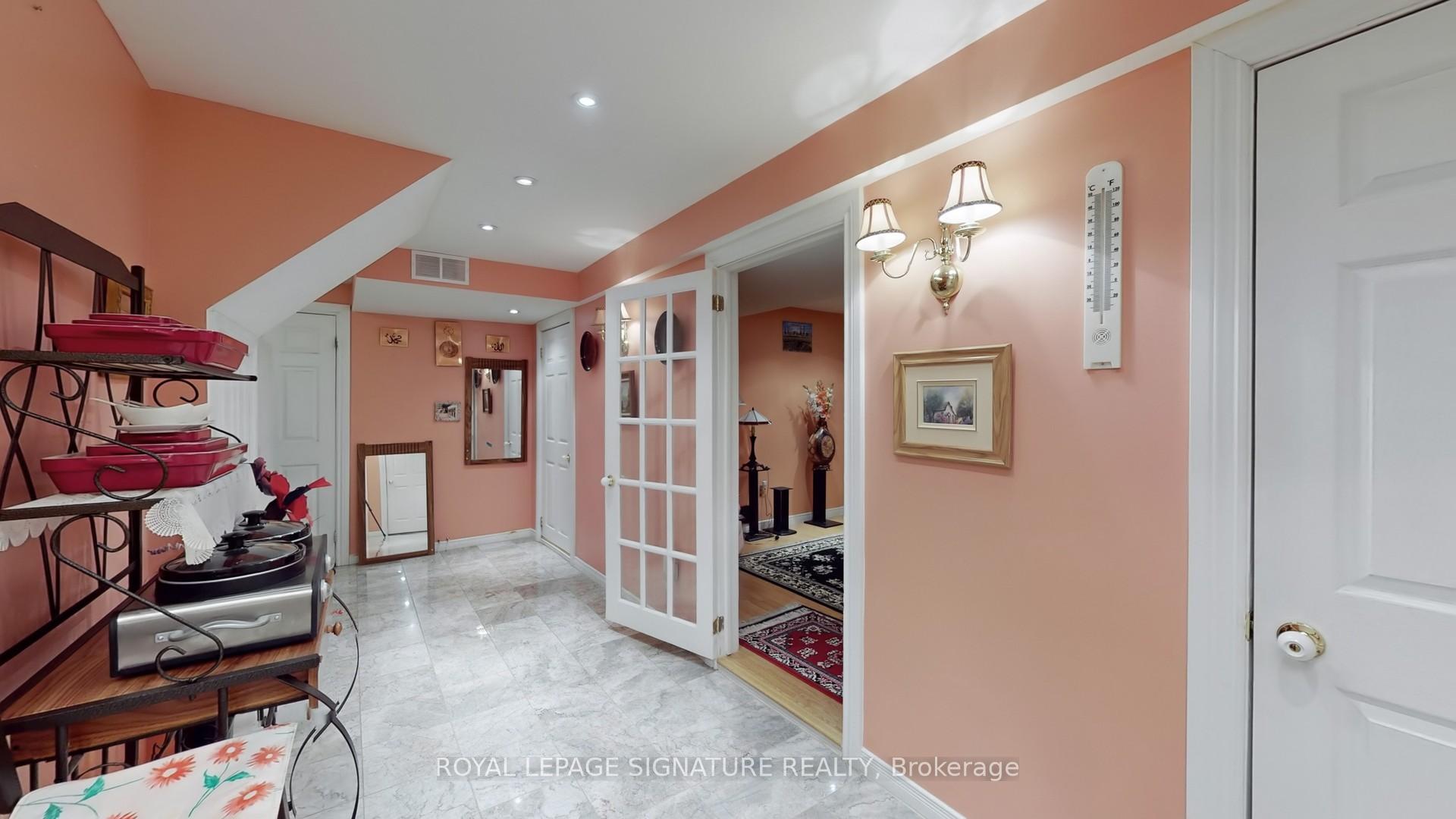 Photo 28 of 180 Kingknoll Drive, Brampton, Fletcher's Creek South — HOMEH