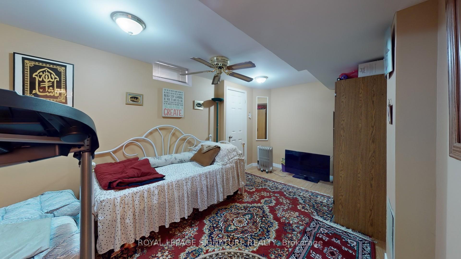 Photo 30 of 180 Kingknoll Drive, Brampton, Fletcher's Creek South — HOMEH
