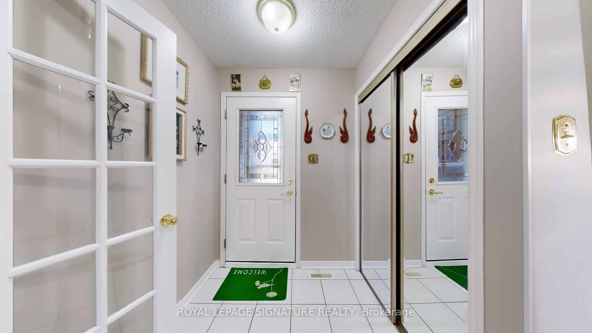 Photo 46 of 180 Kingknoll Drive, Brampton, Fletcher's Creek South — HOMEH