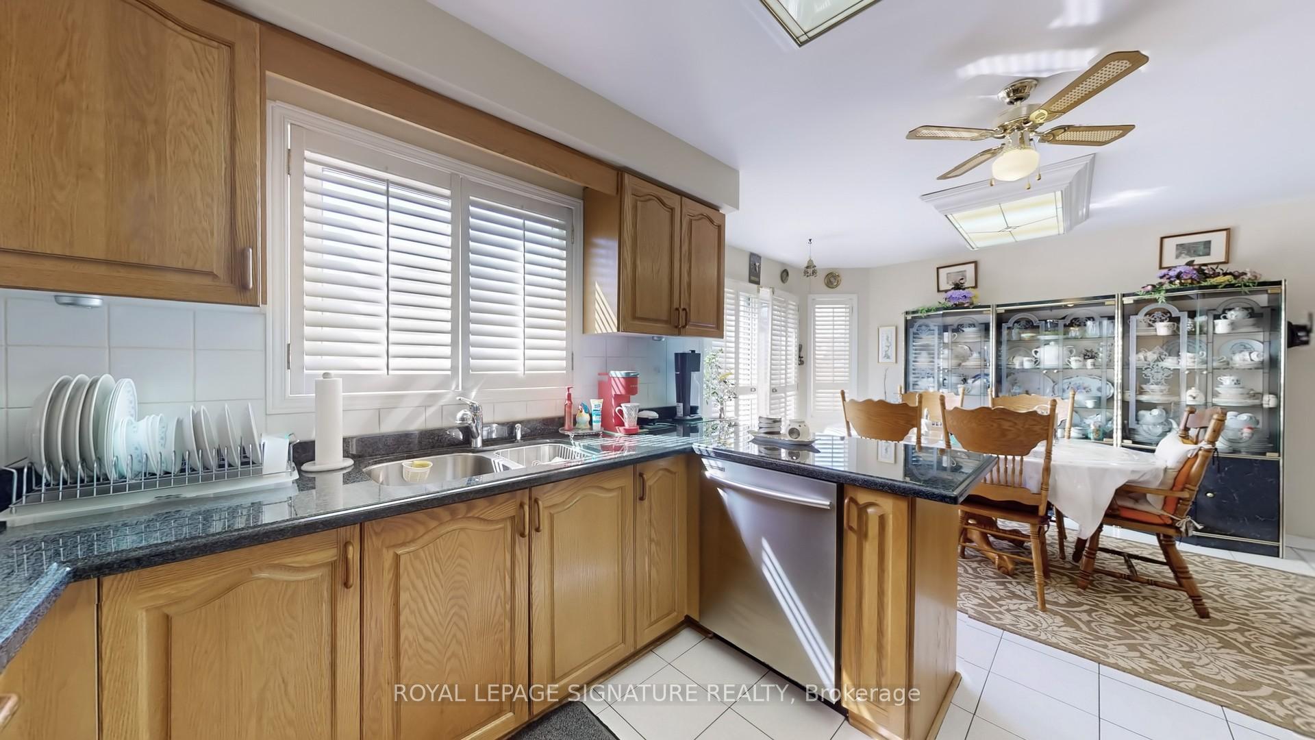 Photo 48 of 180 Kingknoll Drive, Brampton, Fletcher's Creek South — HOMEH