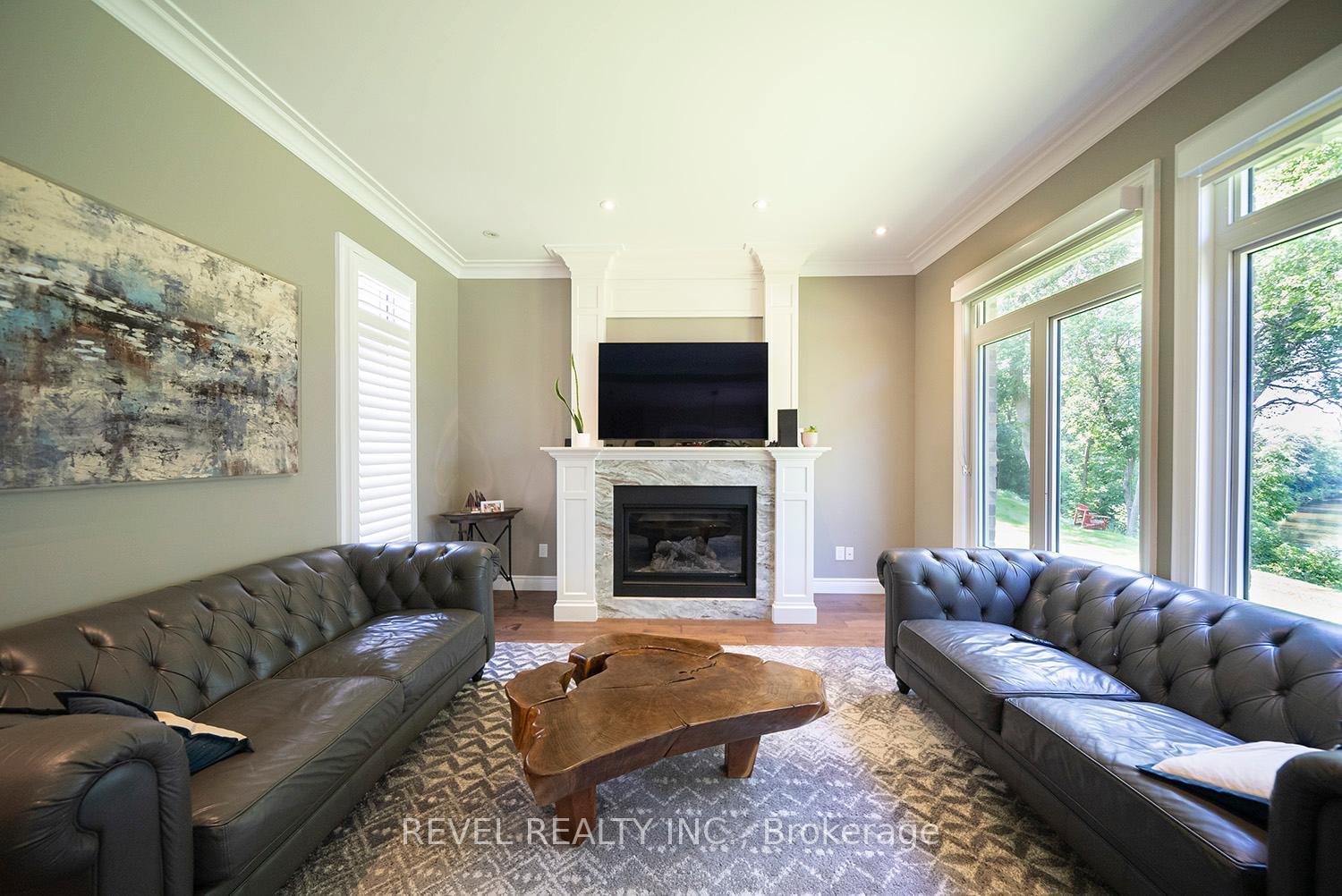 Photo 11 of Unit 2, 158 Willow Street, Brant, Paris — HOMEH