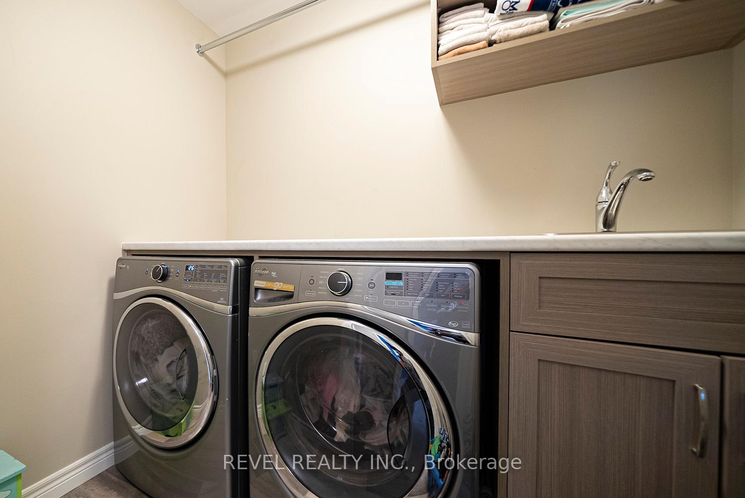Photo 18 of Unit 2, 158 Willow Street, Brant, Paris — HOMEH