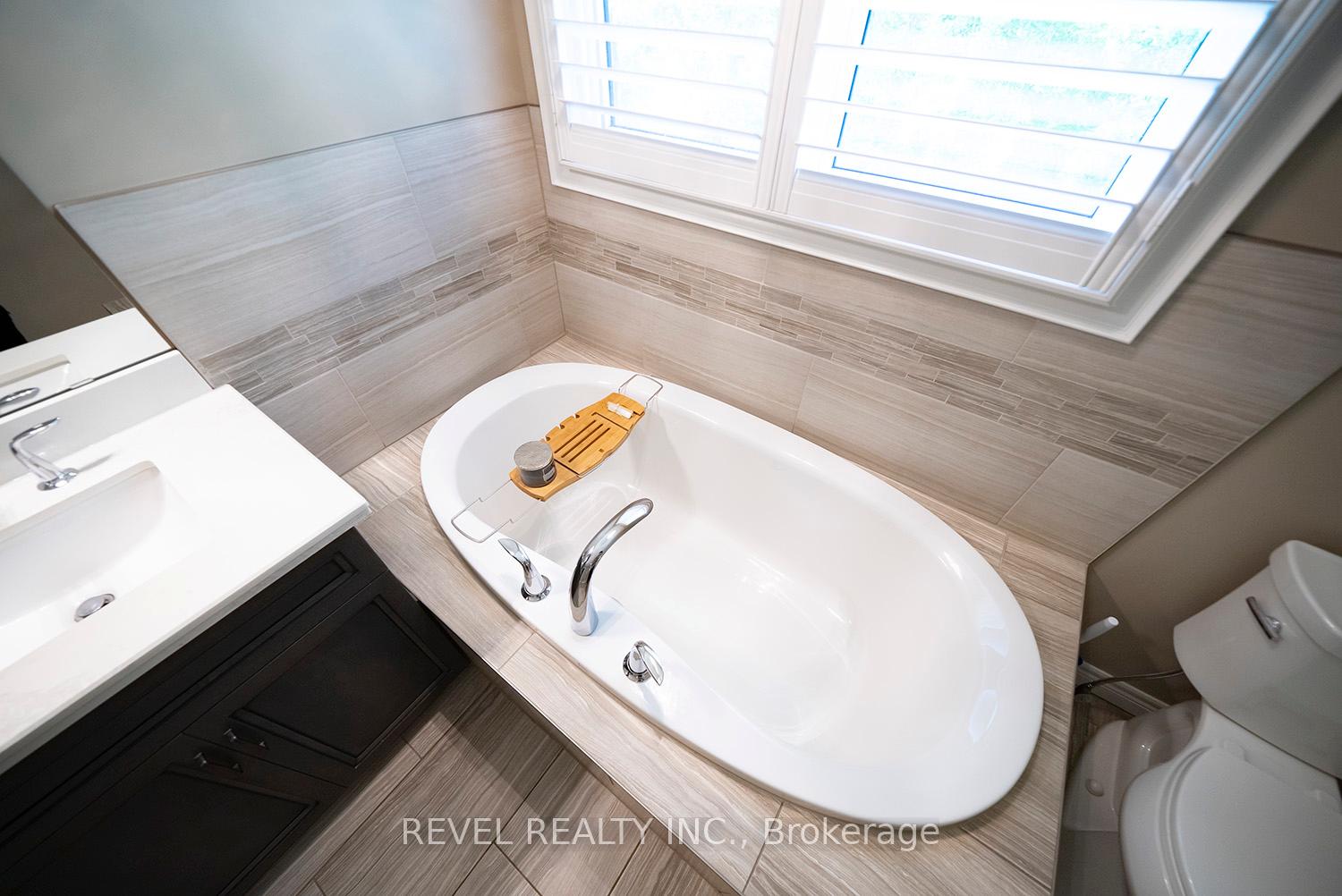 Photo 20 of Unit 2, 158 Willow Street, Brant, Paris — HOMEH