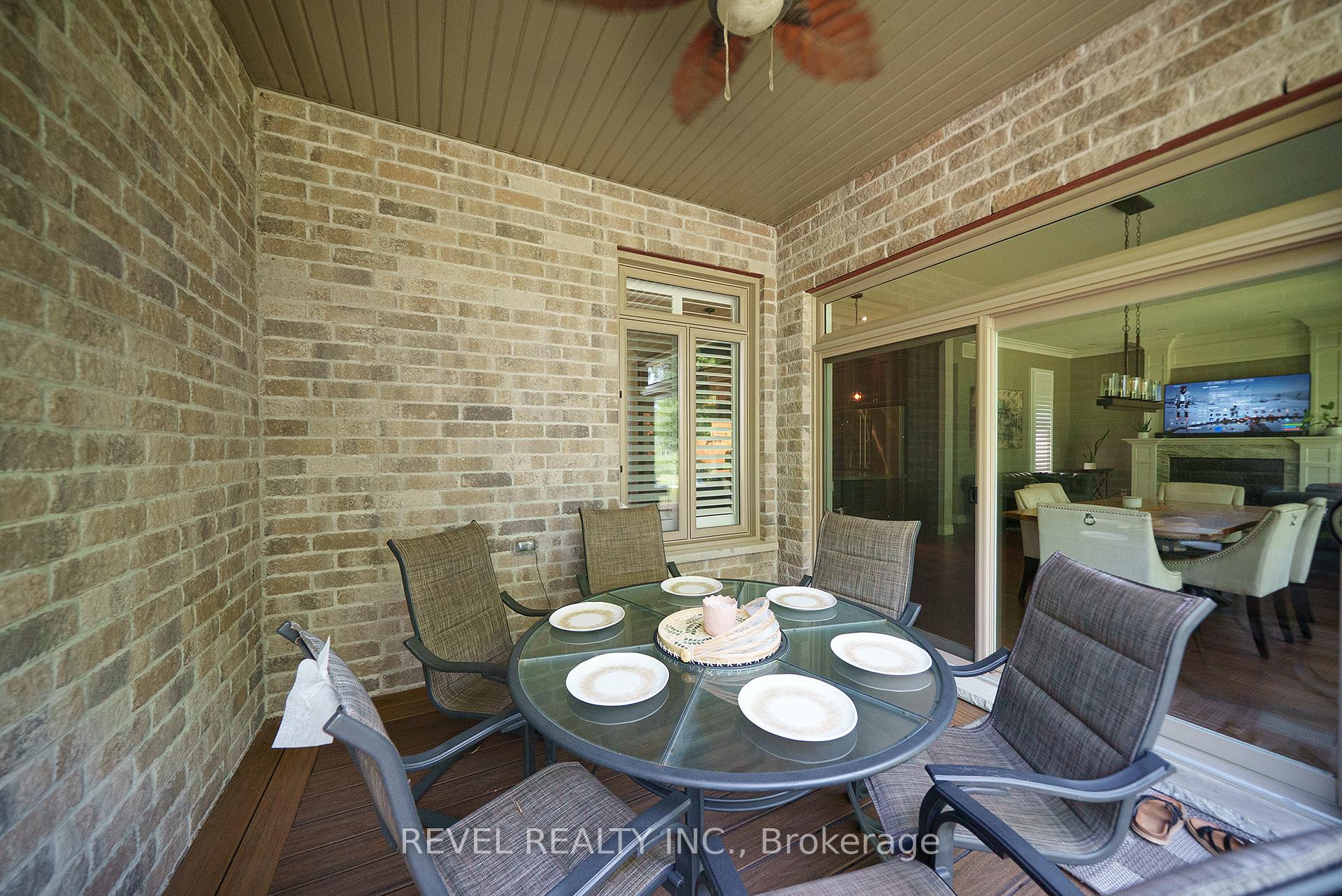 Photo 21 of Unit 2, 158 Willow Street, Brant, Paris — HOMEH