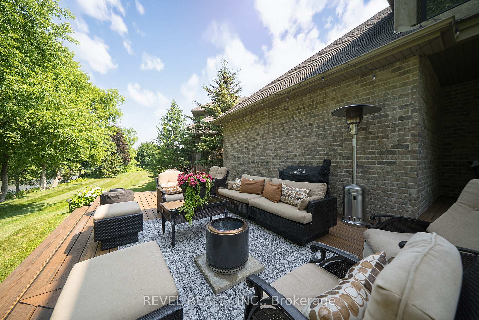 Photo 27 of Unit 2, 158 Willow Street, Brant, Paris — HOMEH