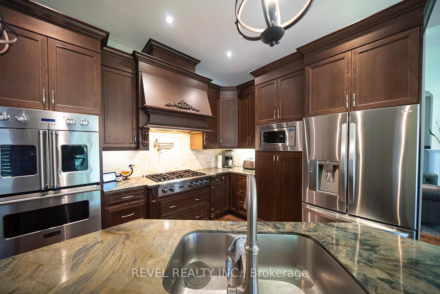Photo 45 of Unit 2, 158 Willow Street, Brant, Paris — HOMEH