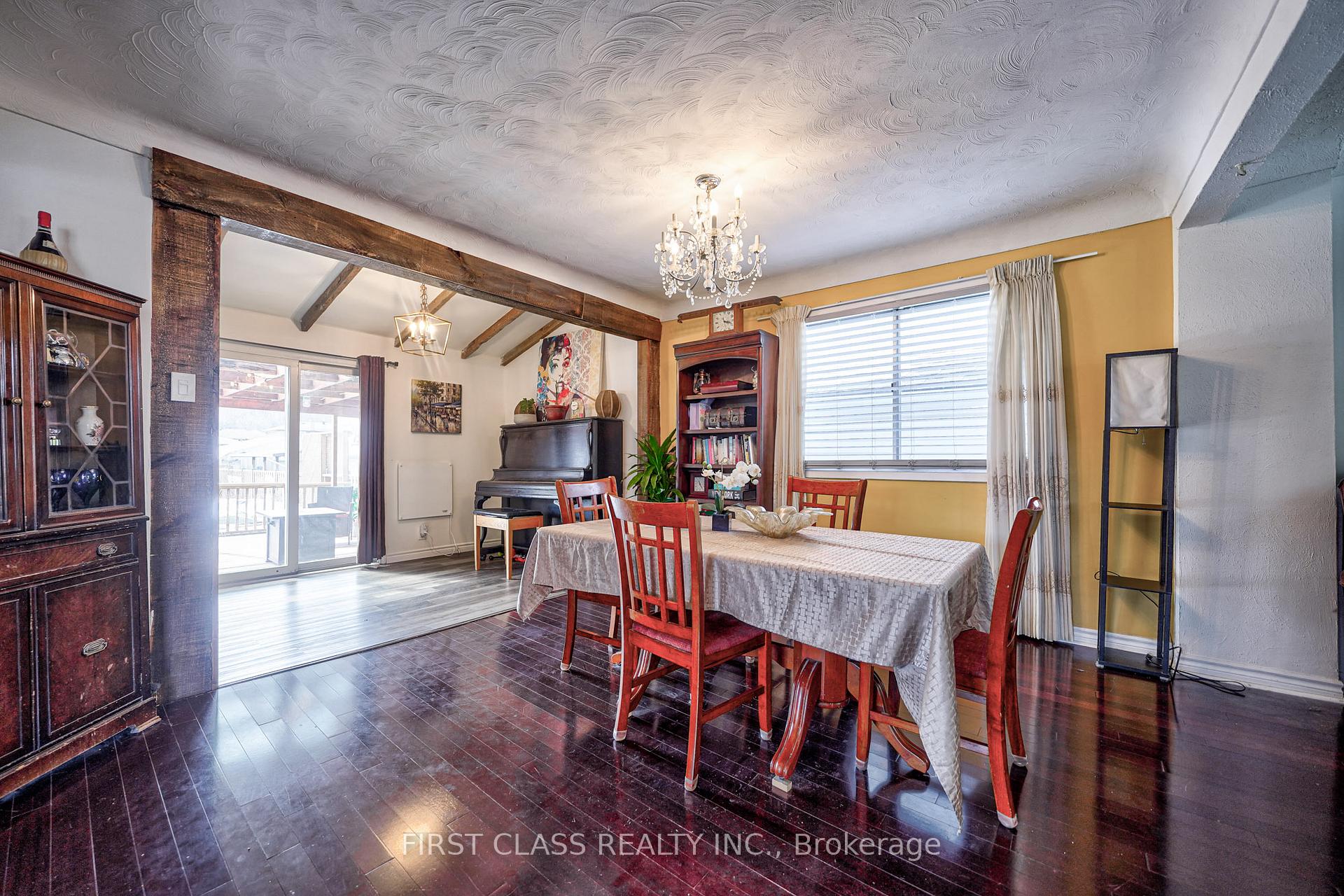 Photo 17 of 260 King Street E, Hamilton, Stoney Creek — HOMEH