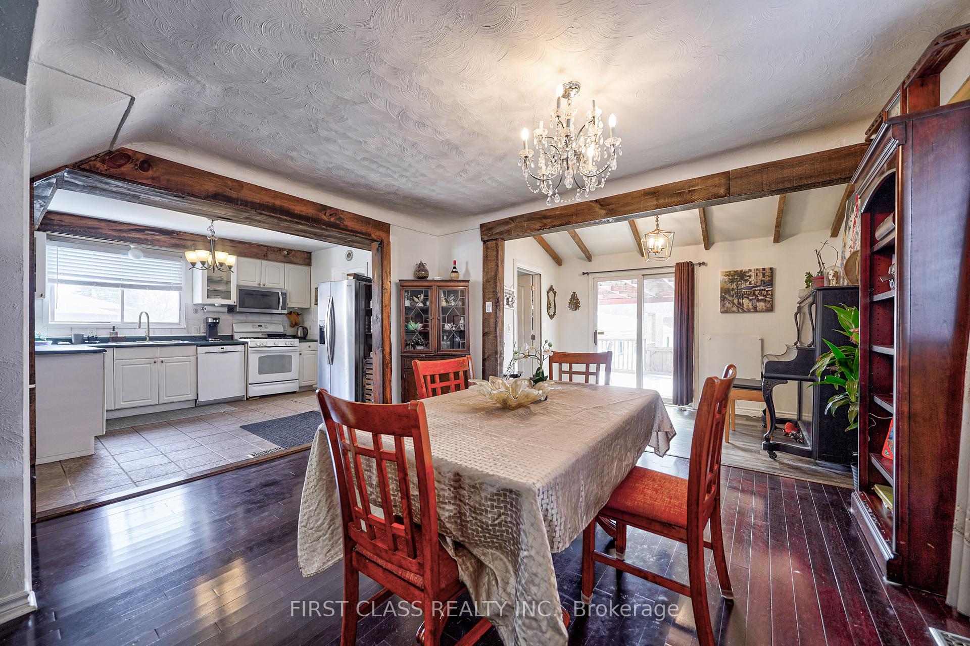 Photo 6 of 260 King Street E, Hamilton, Stoney Creek — HOMEH