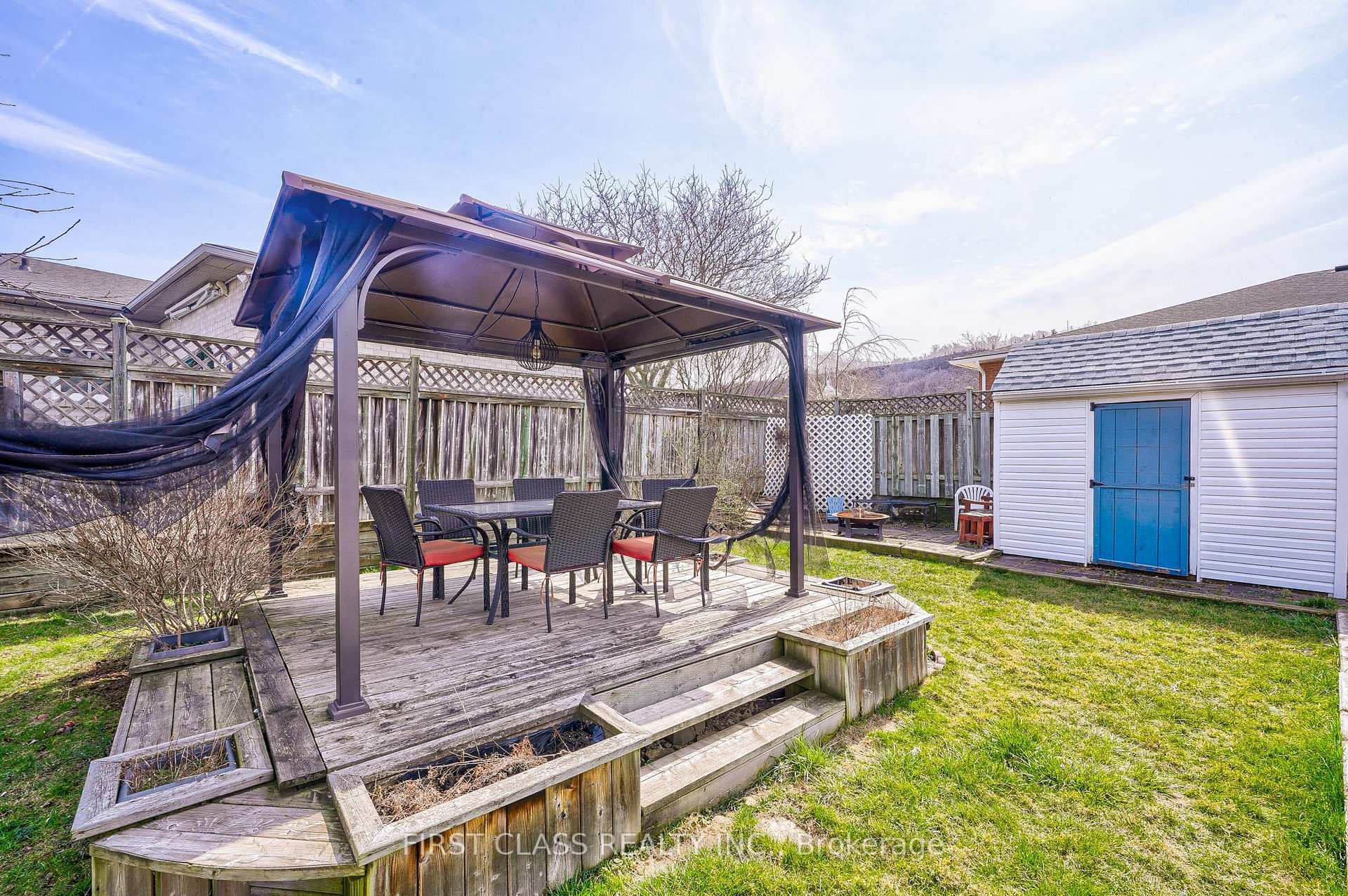 Photo 36 of 260 King Street E, Hamilton, Stoney Creek — HOMEH