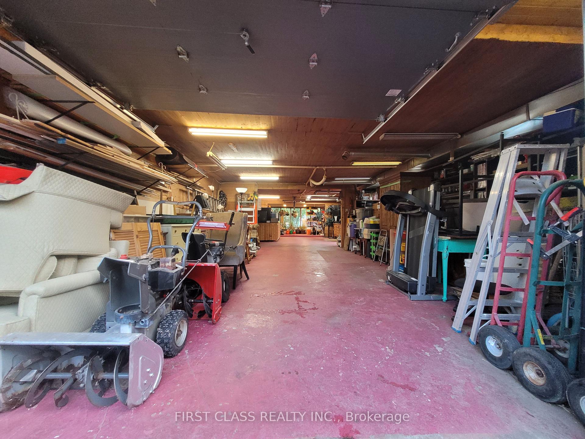 Photo 39 of 260 King Street E, Hamilton, Stoney Creek — HOMEH