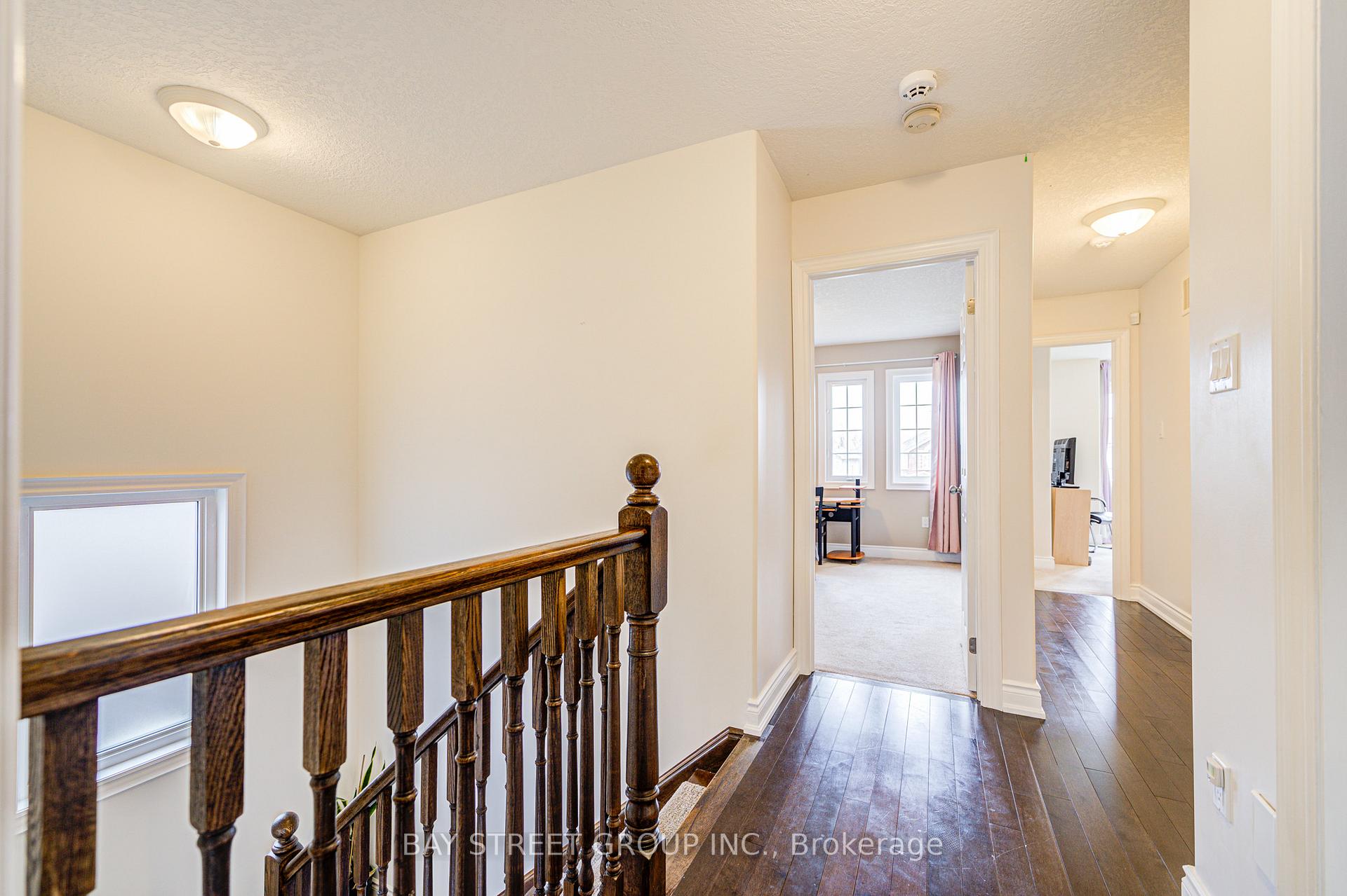 Photo 21 of 77 Graihawk Drive, Barrie, Ardagh — HOMEH