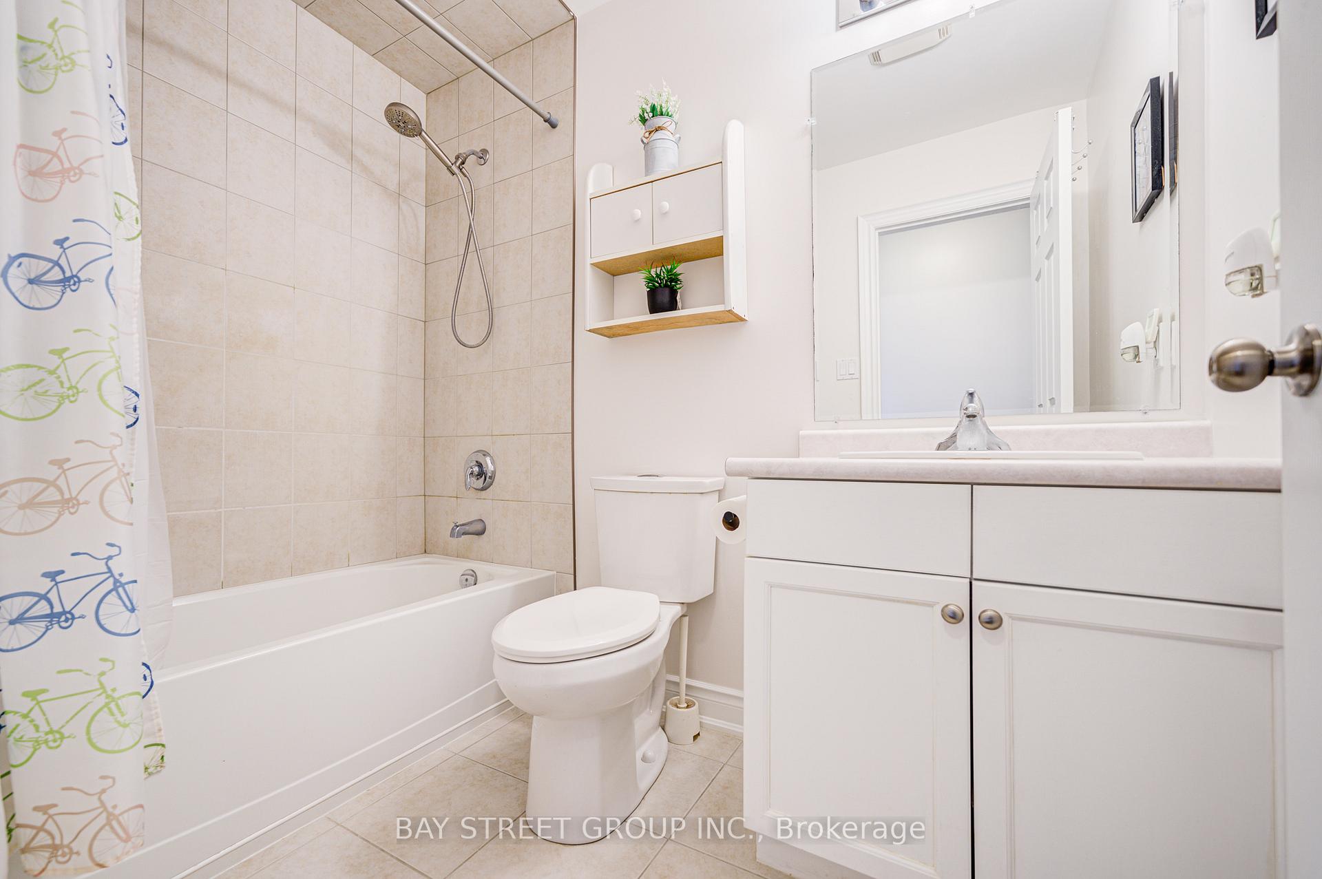 Photo 32 of 77 Graihawk Drive, Barrie, Ardagh — HOMEH