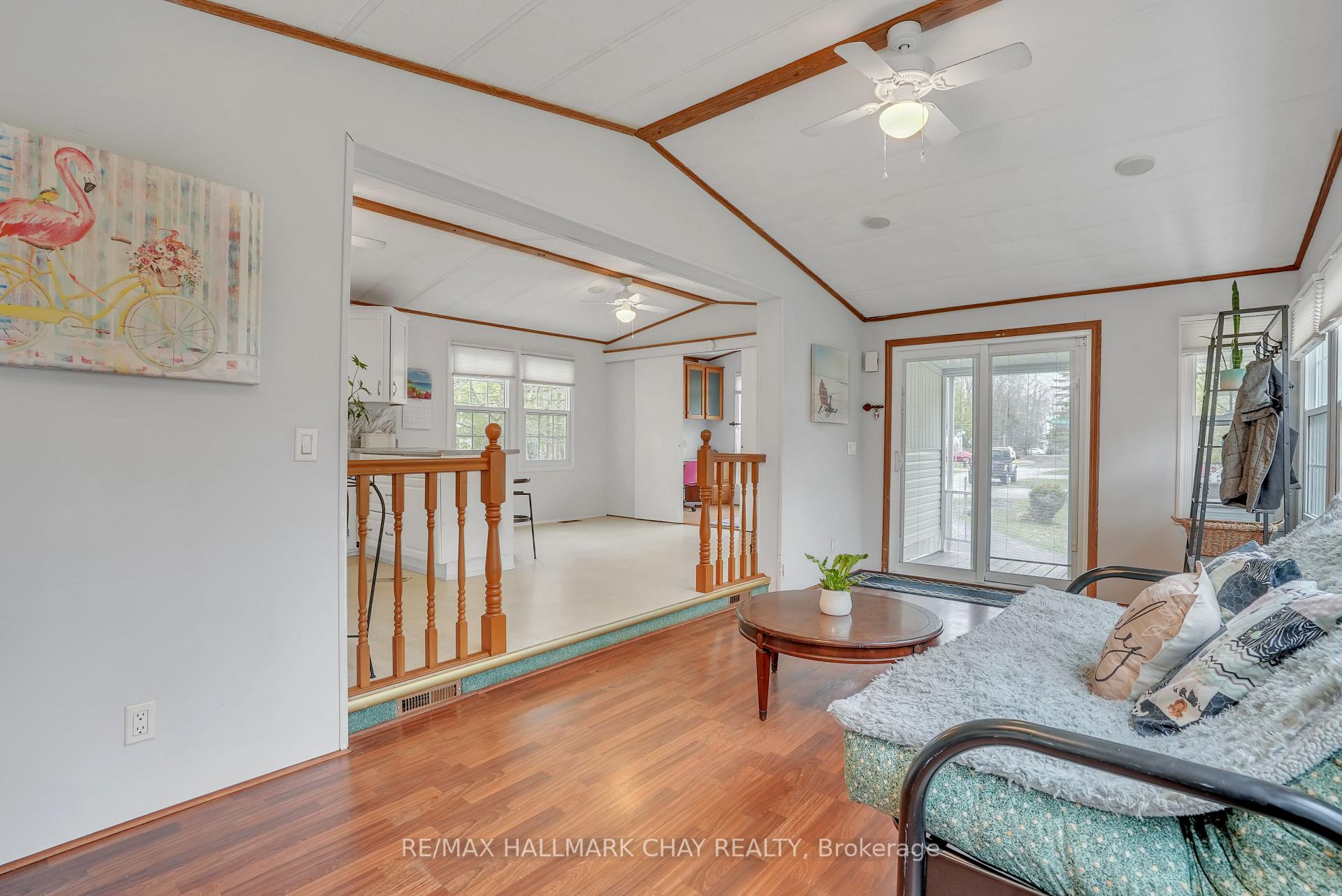 Photo 8 of 9 Princess Diana Drive, Markham, Cathedraltown — HOMEH