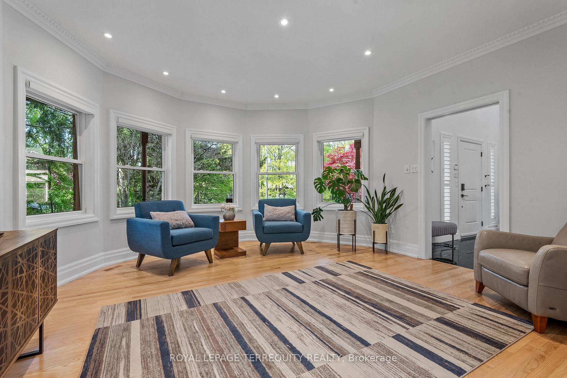 Photo 4 of 507 Rougemount Drive, Pickering, Rosebank — HOMEH