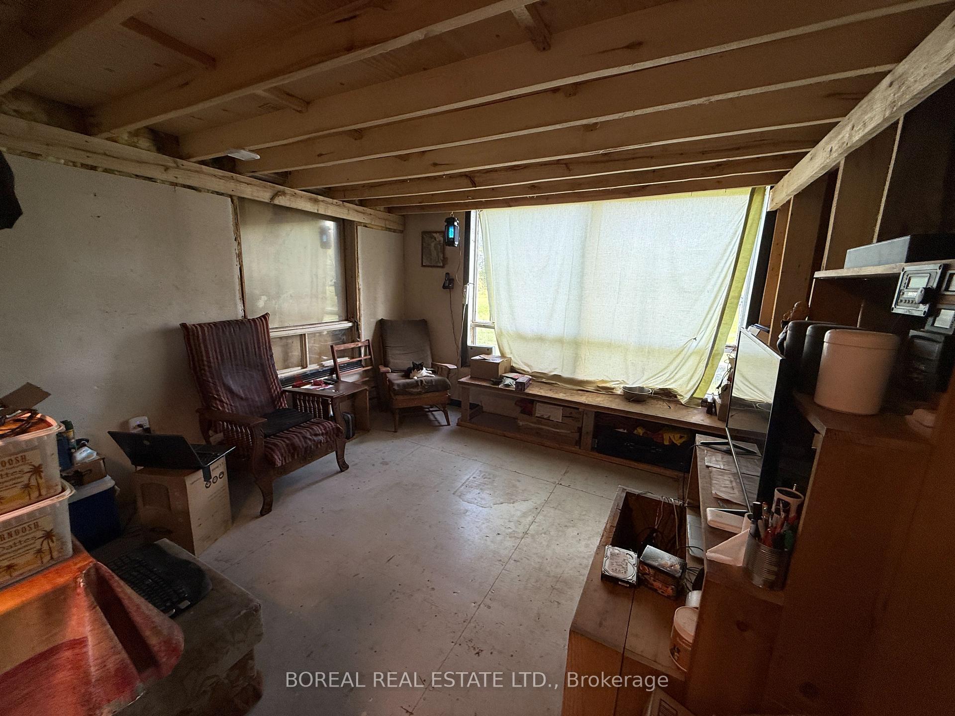 Photo 4 of 295-299 Bentley Lake Road, Cochrane — HOMEH