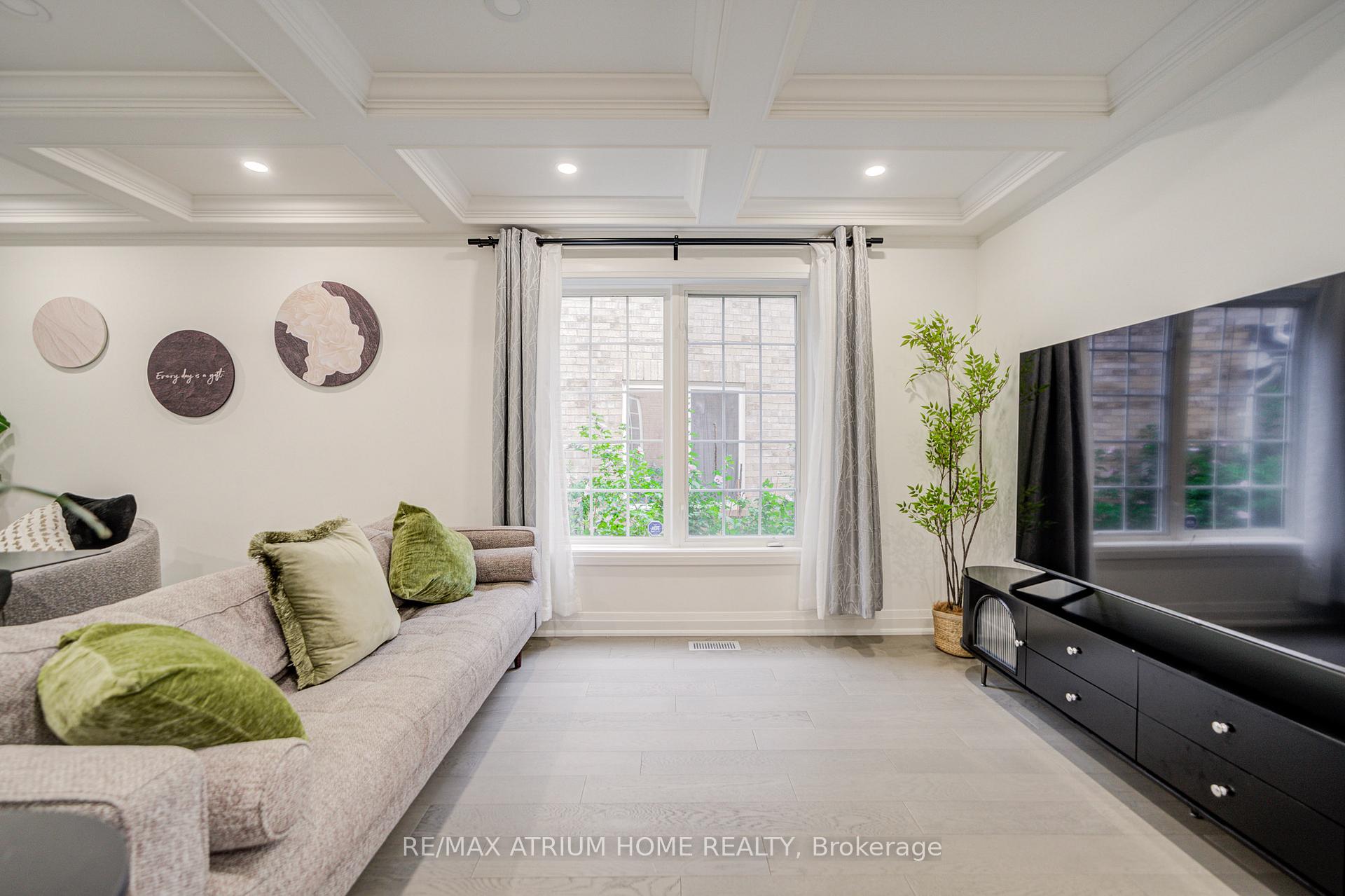 Photo 10 of 37 Landsdown Crescent, Markham, Wismer — HOMEH