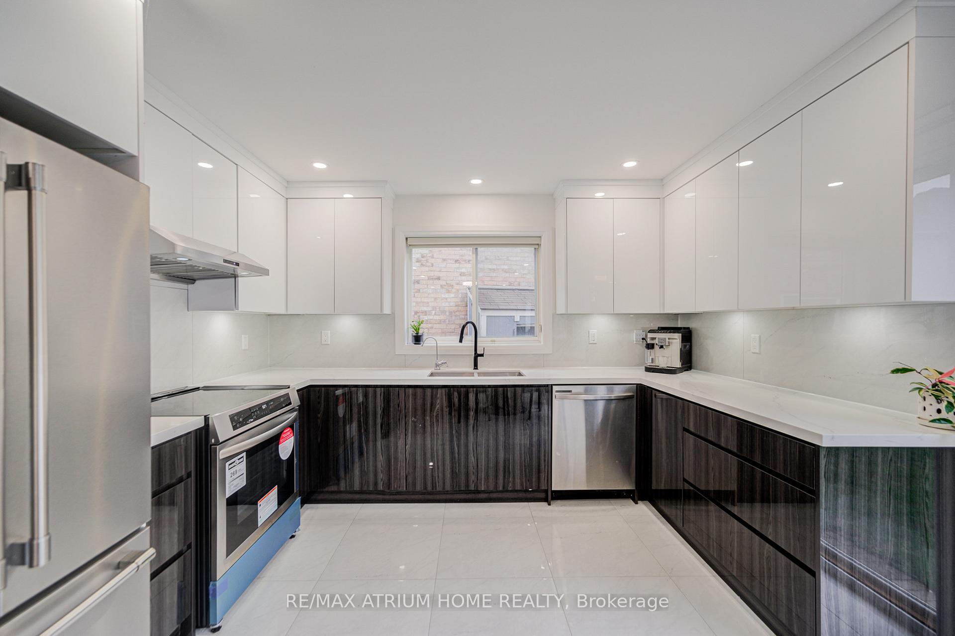 Photo 22 of 37 Landsdown Crescent, Markham, Wismer — HOMEH
