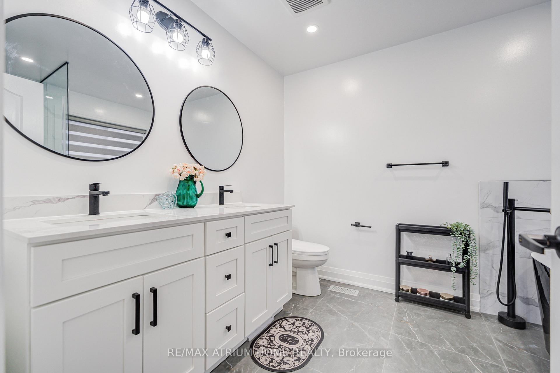 Photo 49 of 37 Landsdown Crescent, Markham, Wismer — HOMEH