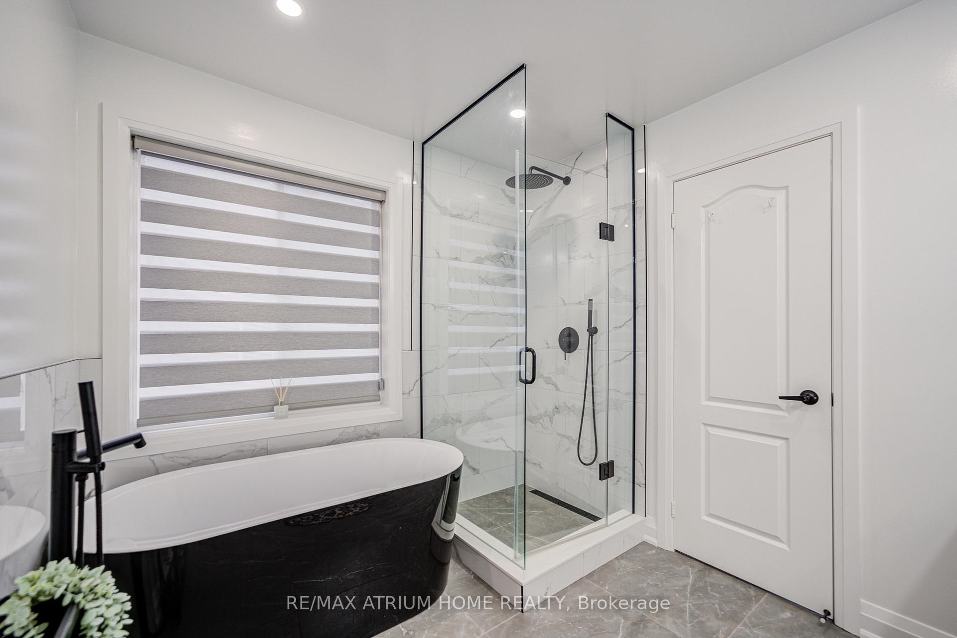 Photo 26 of 37 Landsdown Crescent, Markham, Wismer — HOMEH