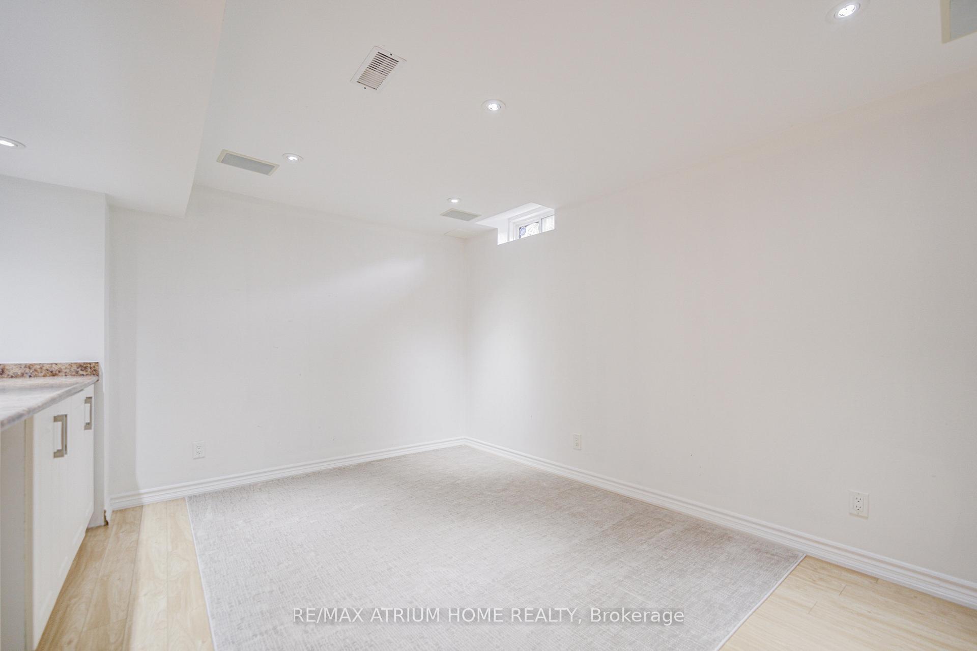 Photo 41 of 37 Landsdown Crescent, Markham, Wismer — HOMEH
