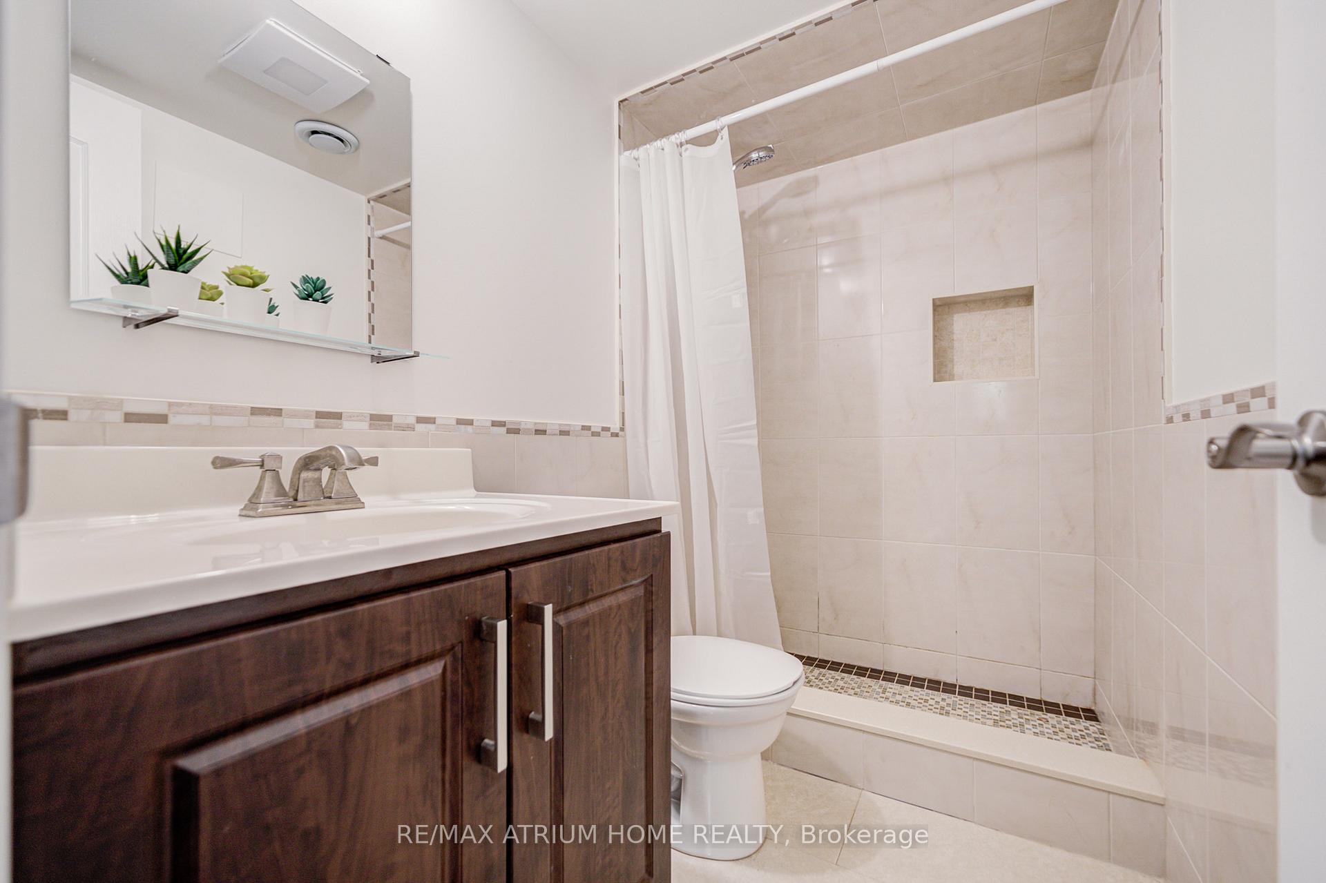 Photo 46 of 37 Landsdown Crescent, Markham, Wismer — HOMEH