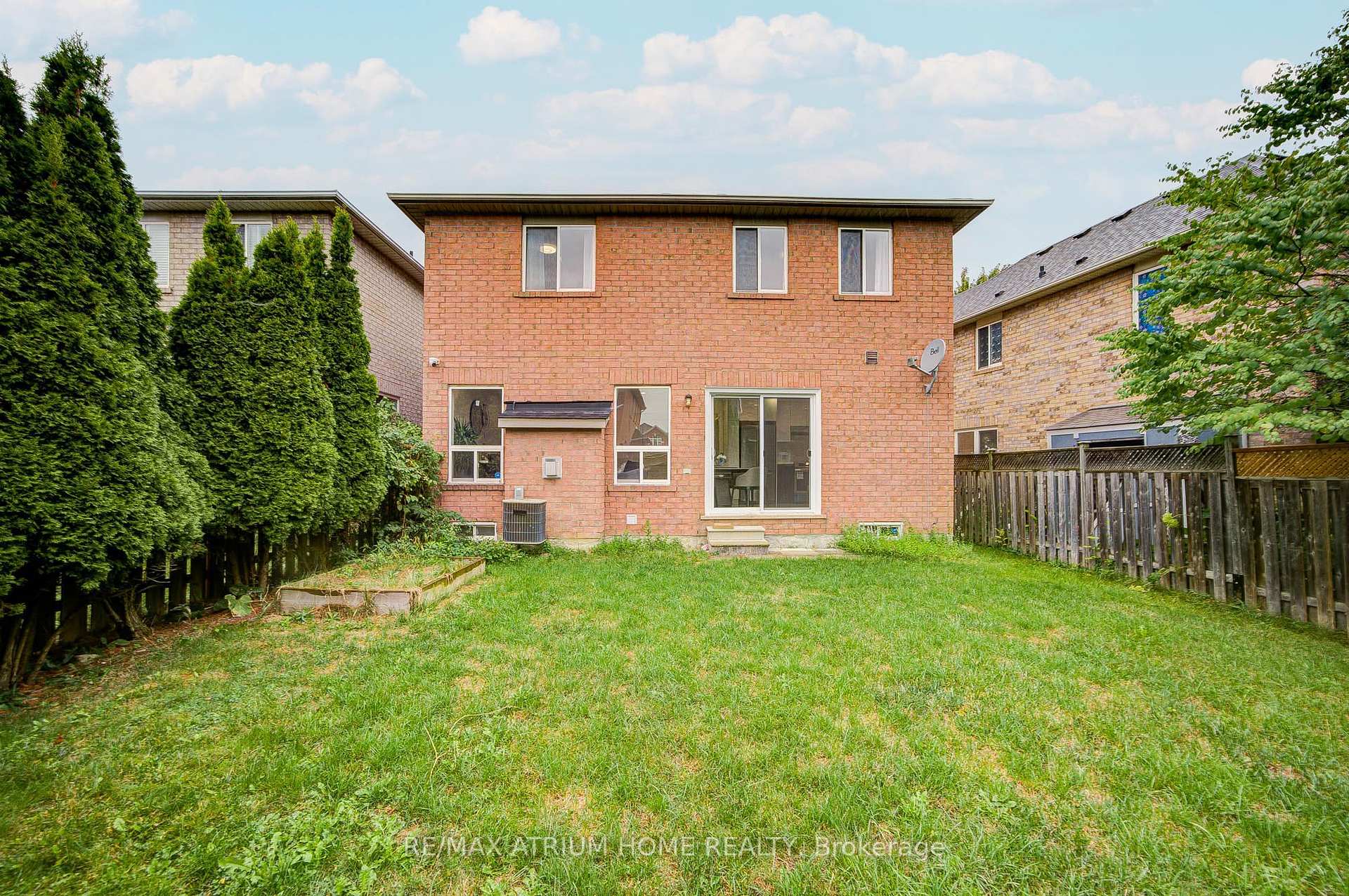 Photo 47 of 37 Landsdown Crescent, Markham, Wismer — HOMEH