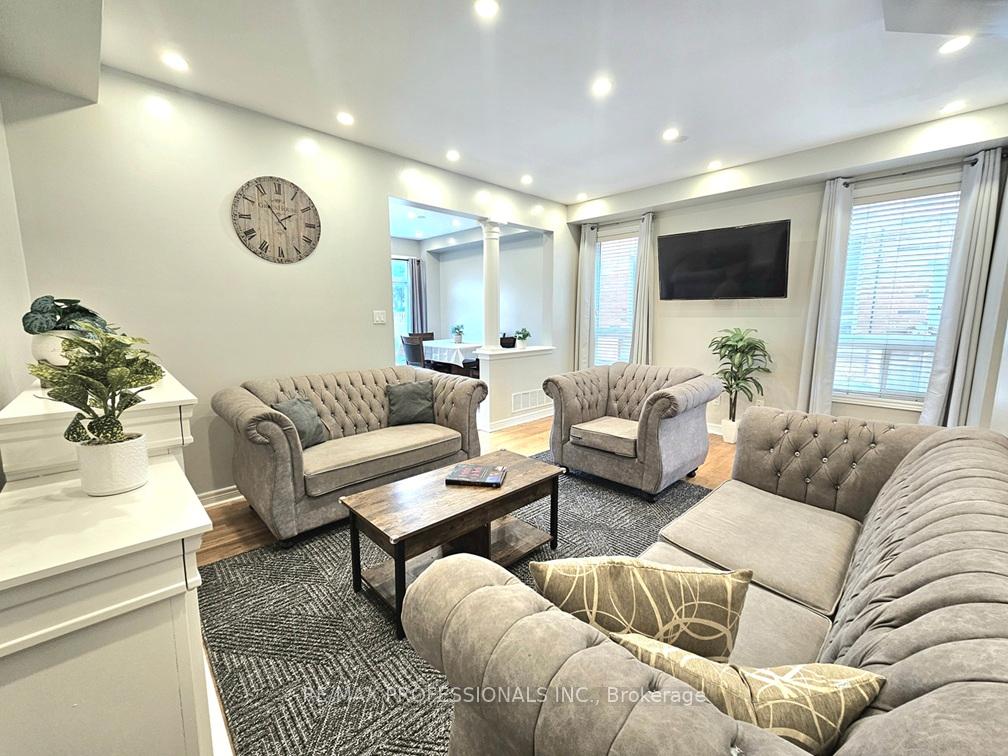 Photo 4 of 89 Calm Waters Crescent, Brampton, Madoc — HOMEH