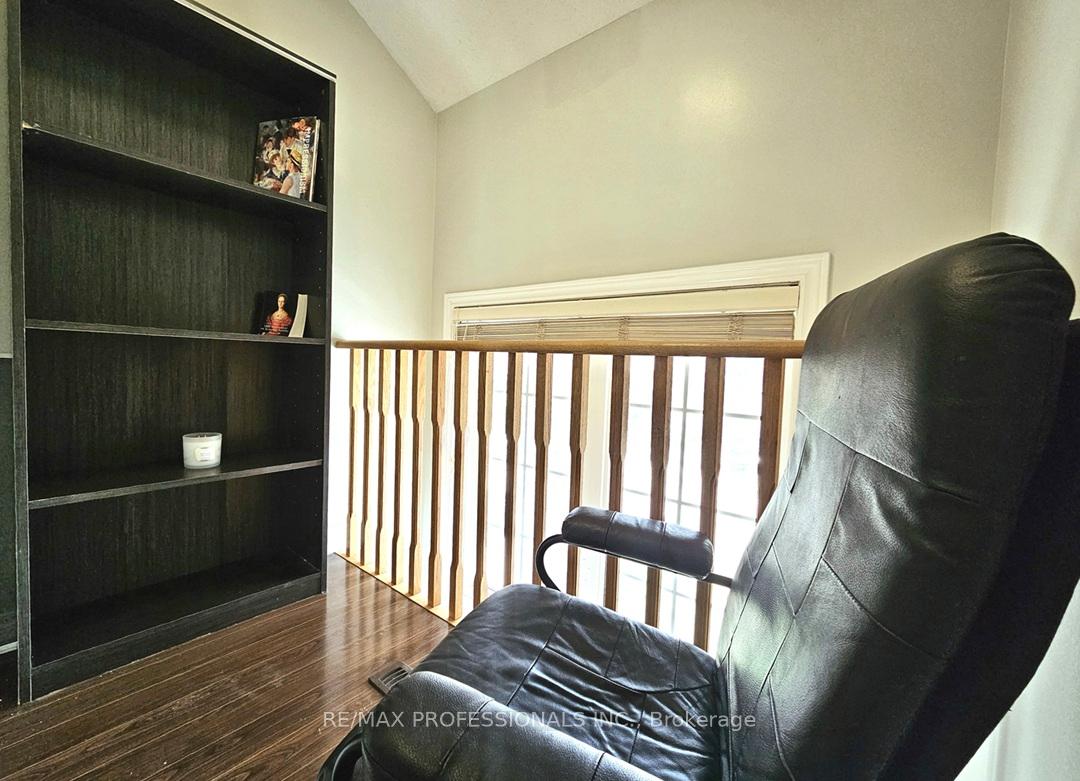 Photo 21 of 89 Calm Waters Crescent, Brampton, Madoc — HOMEH