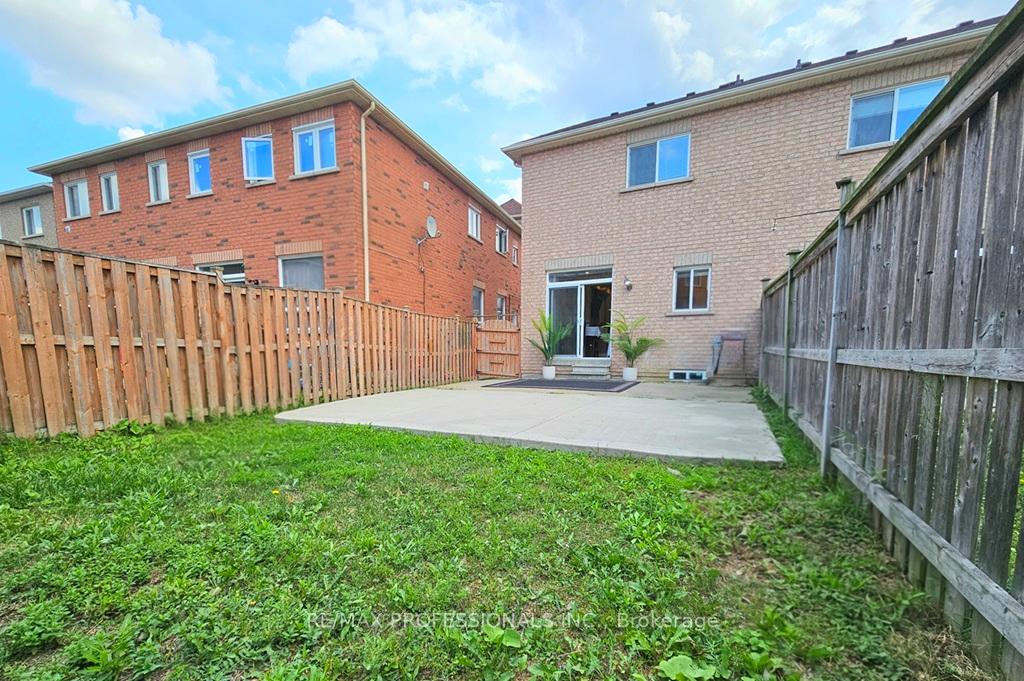 Photo 28 of 89 Calm Waters Crescent, Brampton, Madoc — HOMEH