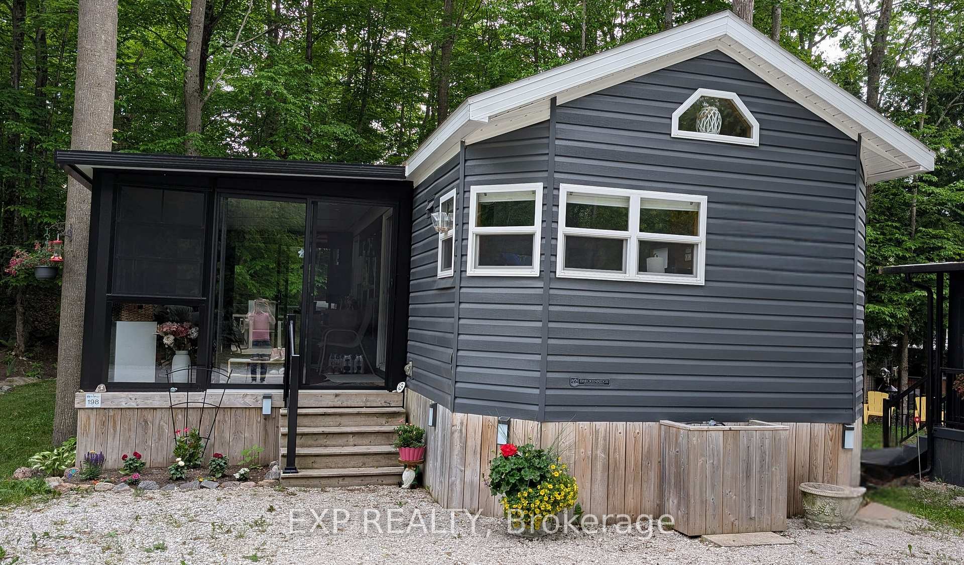 Photo 2 of Unit 198, 1082 Shamrock Marina Road, Gravenhurst, Morrison — HOMEH
