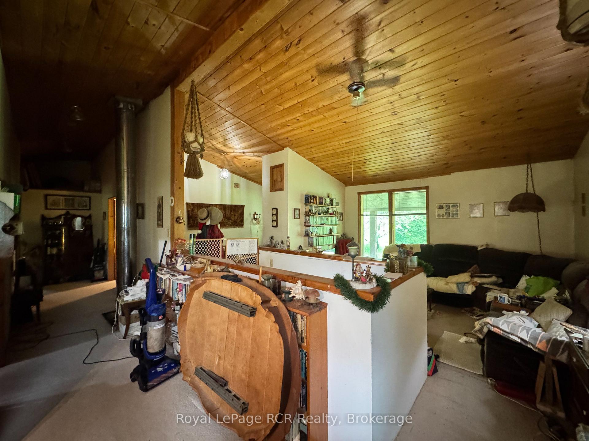 Photo 3 of 585250 Sideroad 10 A, Grey Highlands — HOMEH