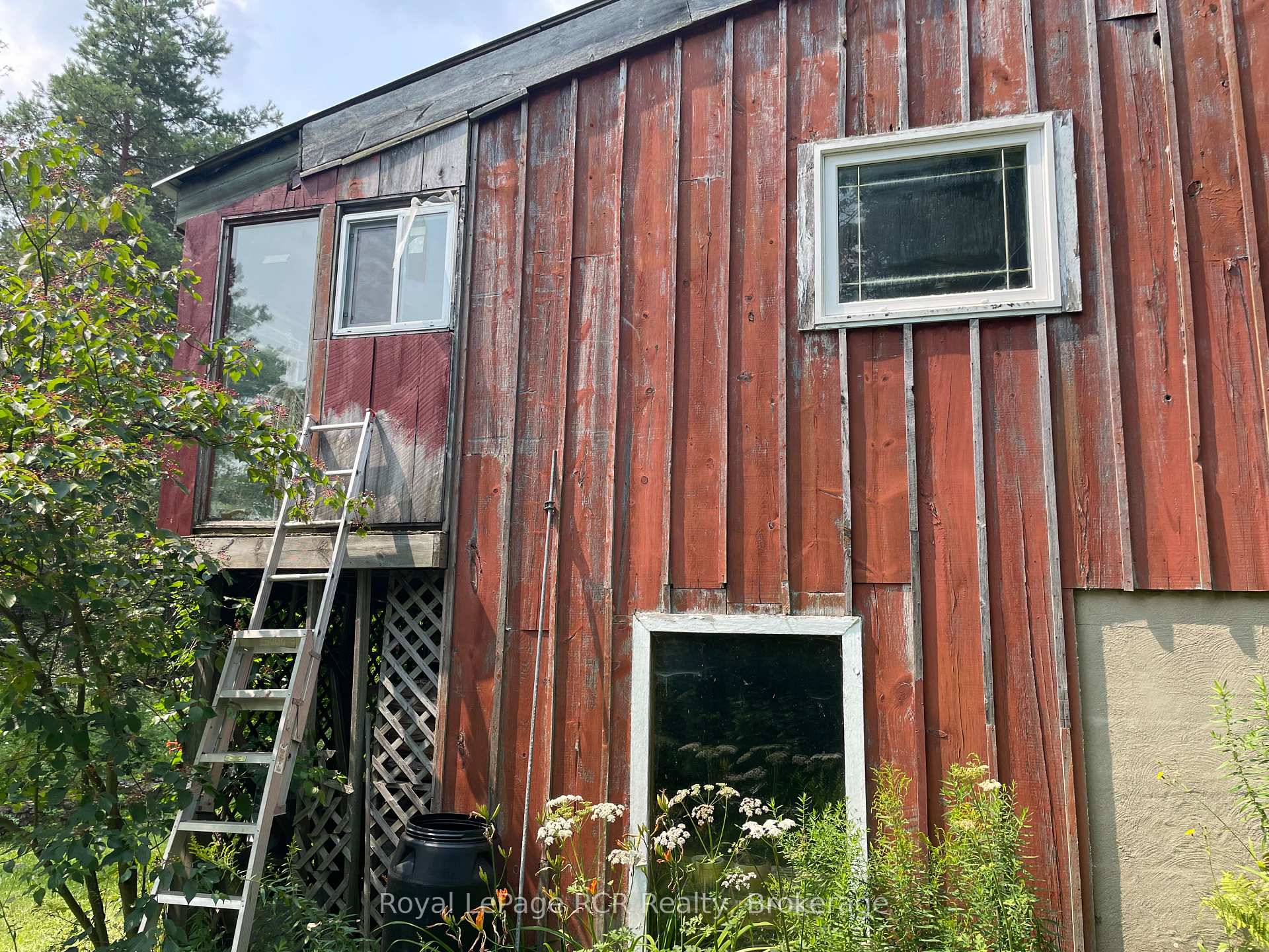 Photo 25 of 585250 Sideroad 10 A, Grey Highlands — HOMEH