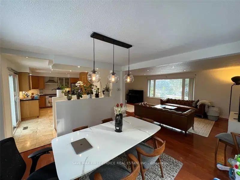 Photo 23 of 1249 Indian Road, Mississauga, Lorne Park — HOMEH