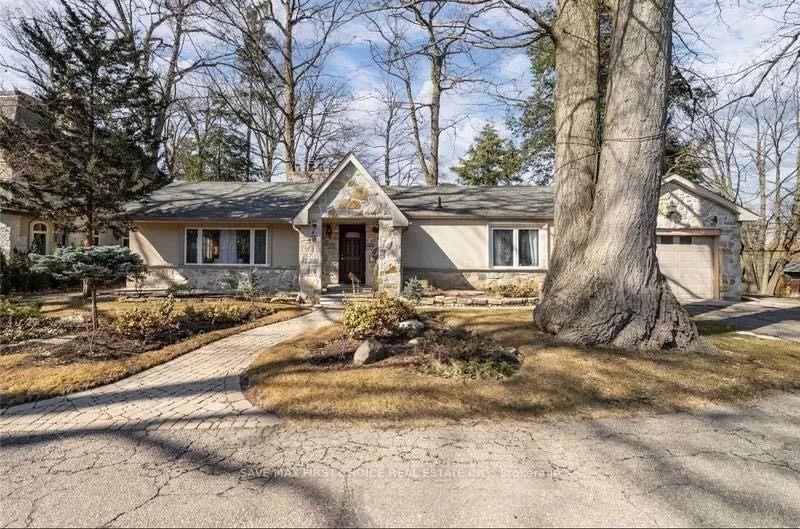 Photo 24 of 1249 Indian Road, Mississauga, Lorne Park — HOMEH