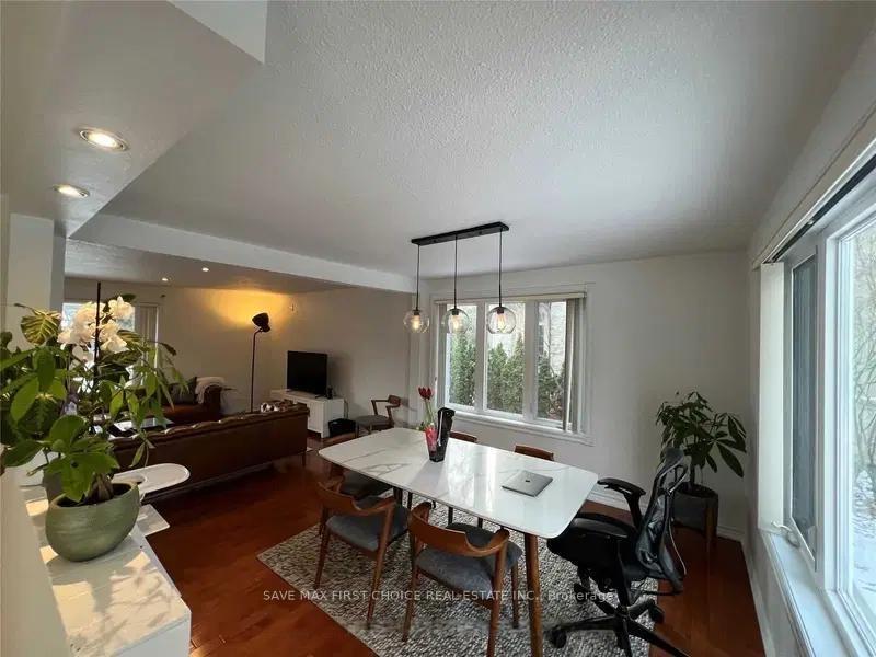 Photo 20 of 1249 Indian Road, Mississauga, Lorne Park — HOMEH