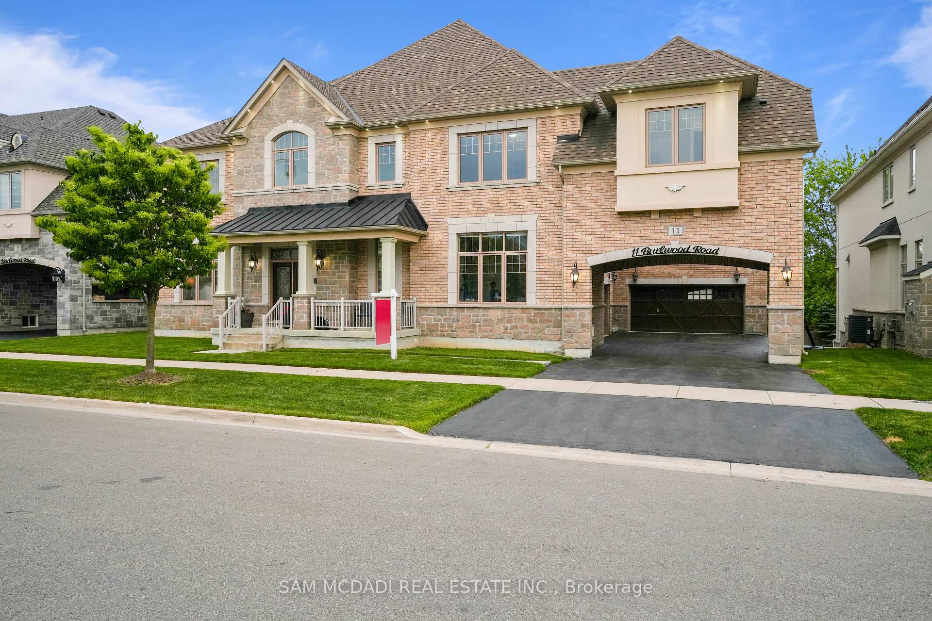 Photo 1 of 11 Burlwood Road, Brampton, Vales of Castlemore — HOMEH