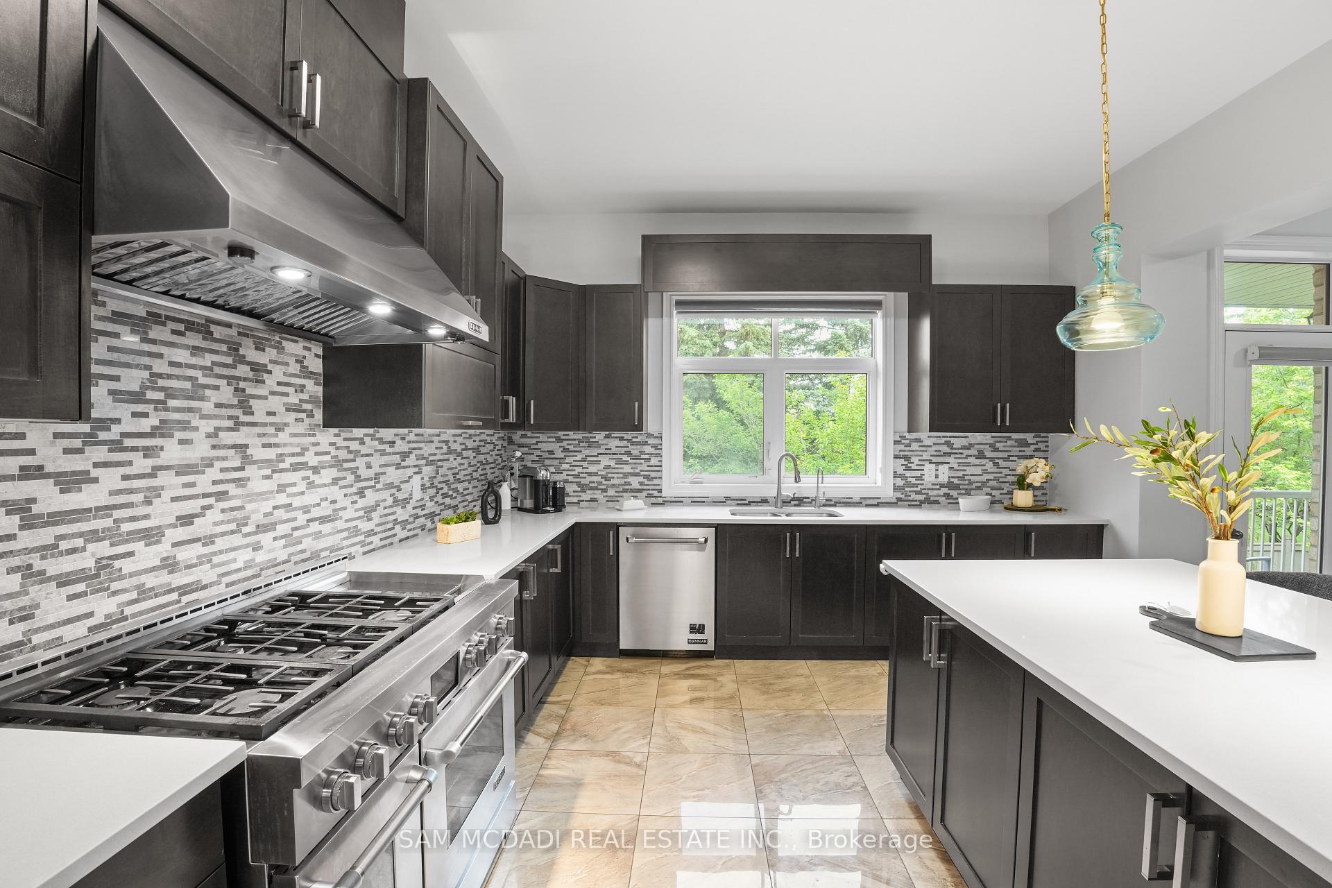 Photo 12 of 11 Burlwood Road, Brampton, Vales of Castlemore — HOMEH
