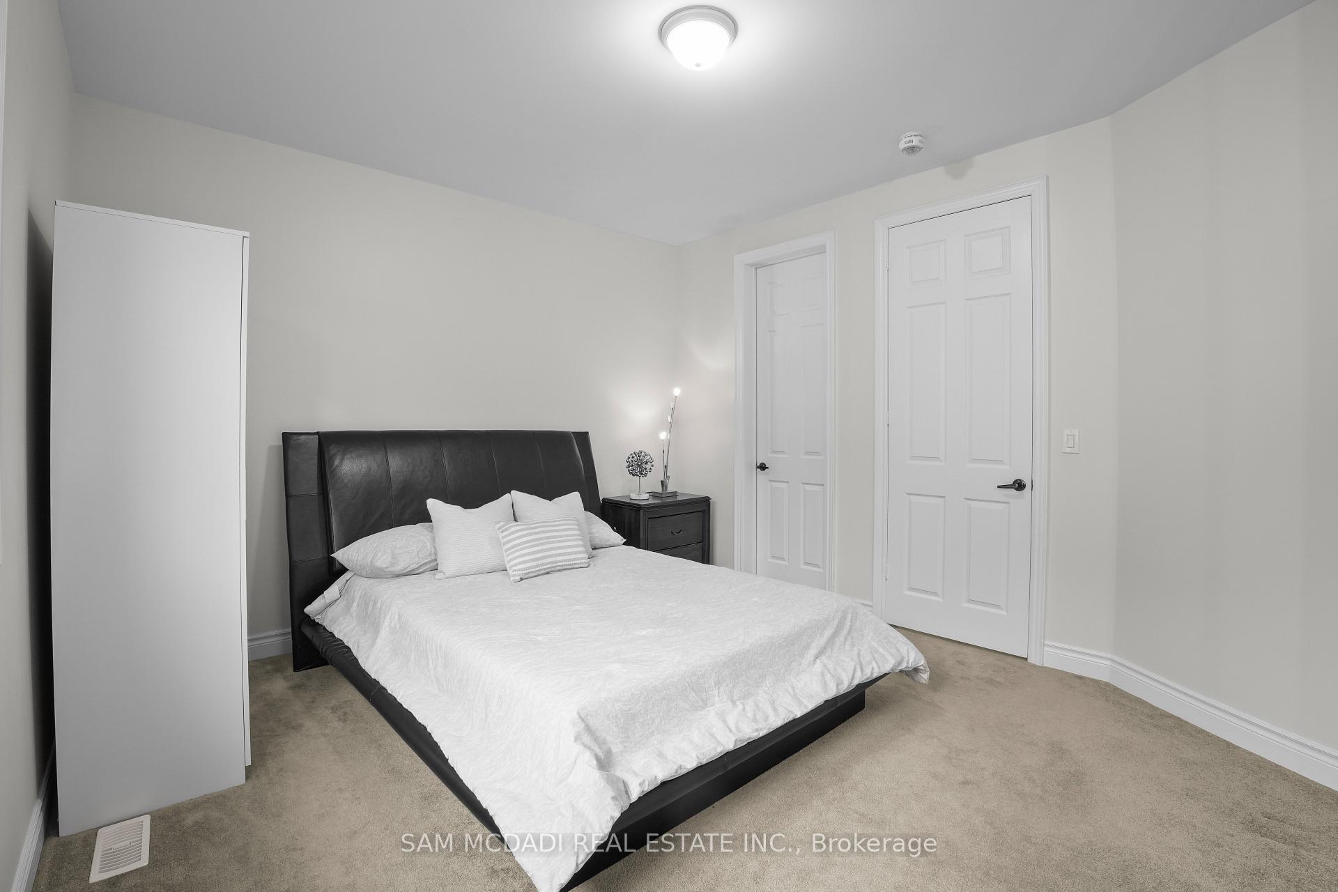 Photo 18 of 11 Burlwood Road, Brampton, Vales of Castlemore — HOMEH