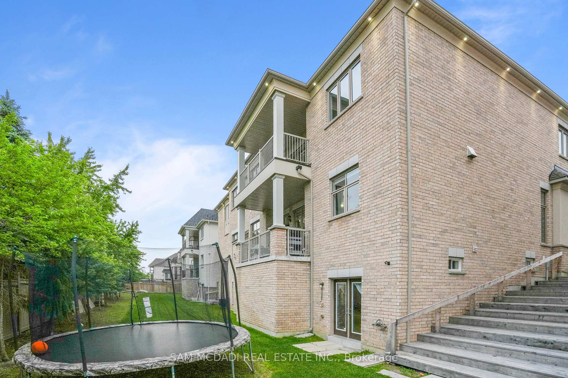 Photo 24 of 11 Burlwood Road, Brampton, Vales of Castlemore — HOMEH