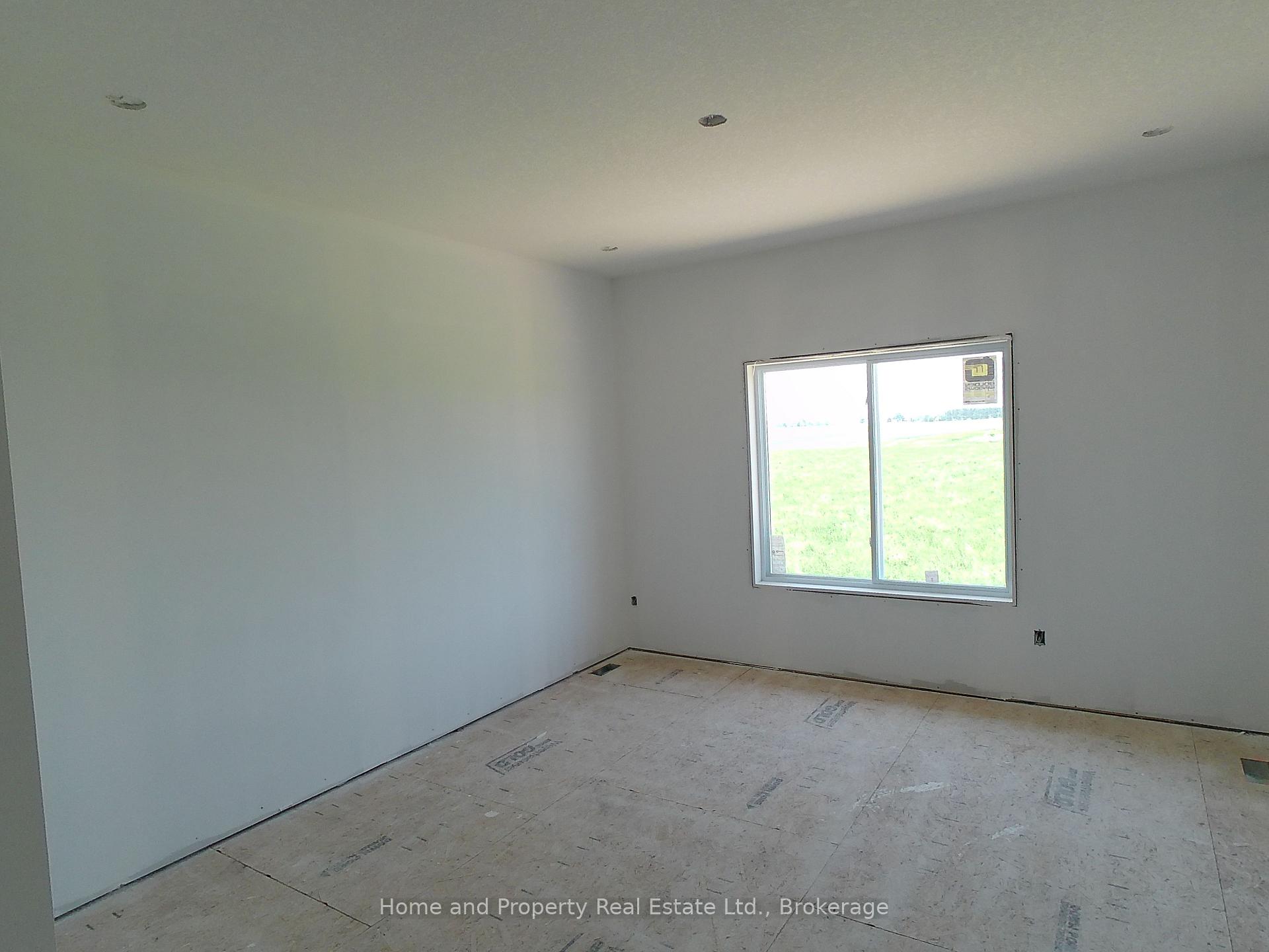 Photo 9 of 106 Bedell Drive, Mapleton, Rural Mapleton — HOMEH