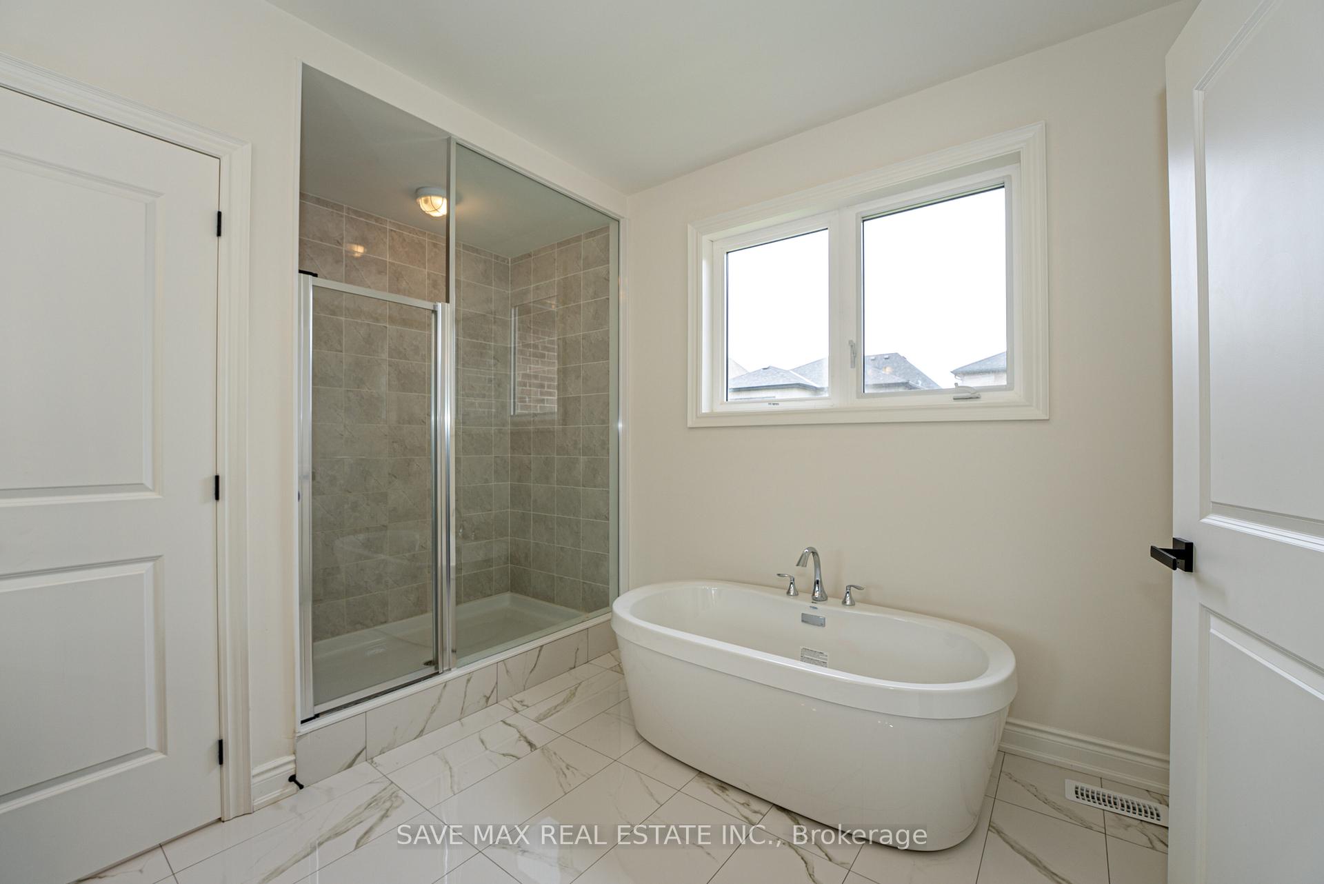 Photo 17 of 113 Walker Road, Caledon, Caledon East — HOMEH