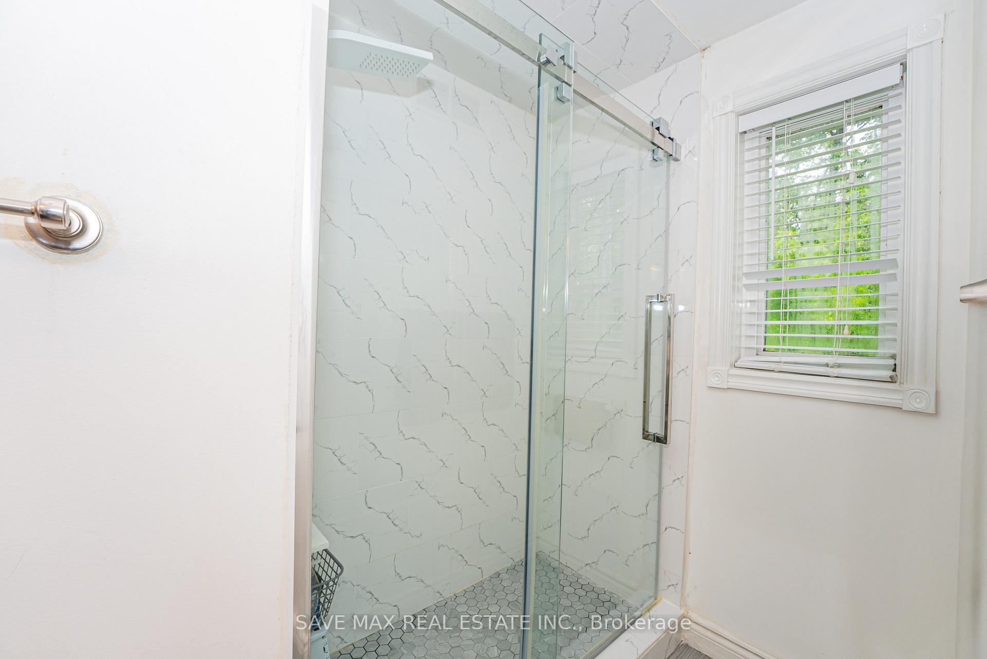 Photo 40 of 62 Laurelcrest Street, Brampton, Westgate — HOMEH